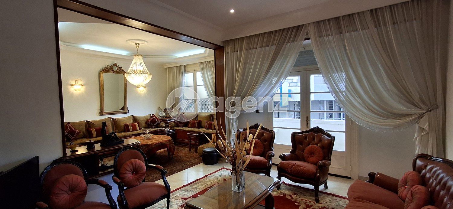 Prestigieux Appartement de 3 chambres à vendre à Administratif