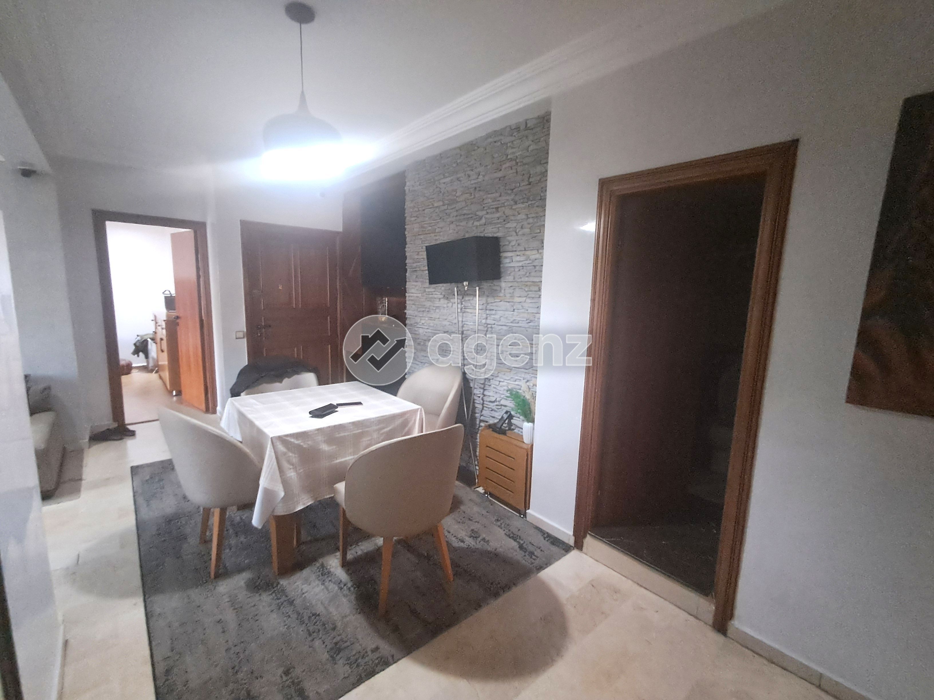 Appartement à vendre à Les Hôpitaux — 3