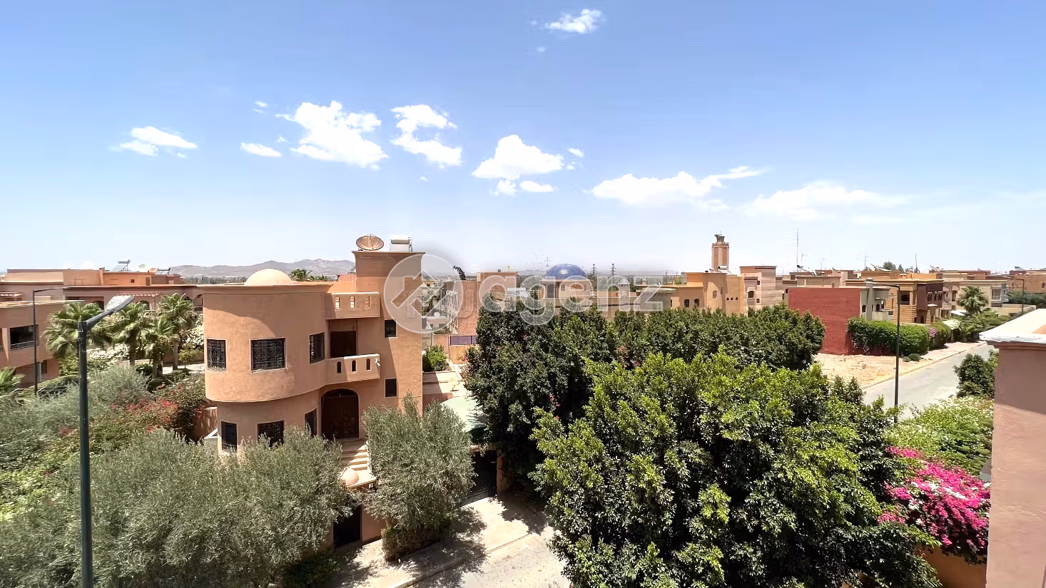 Vente villa 3 Appt route de casa 
Marrakech — 2