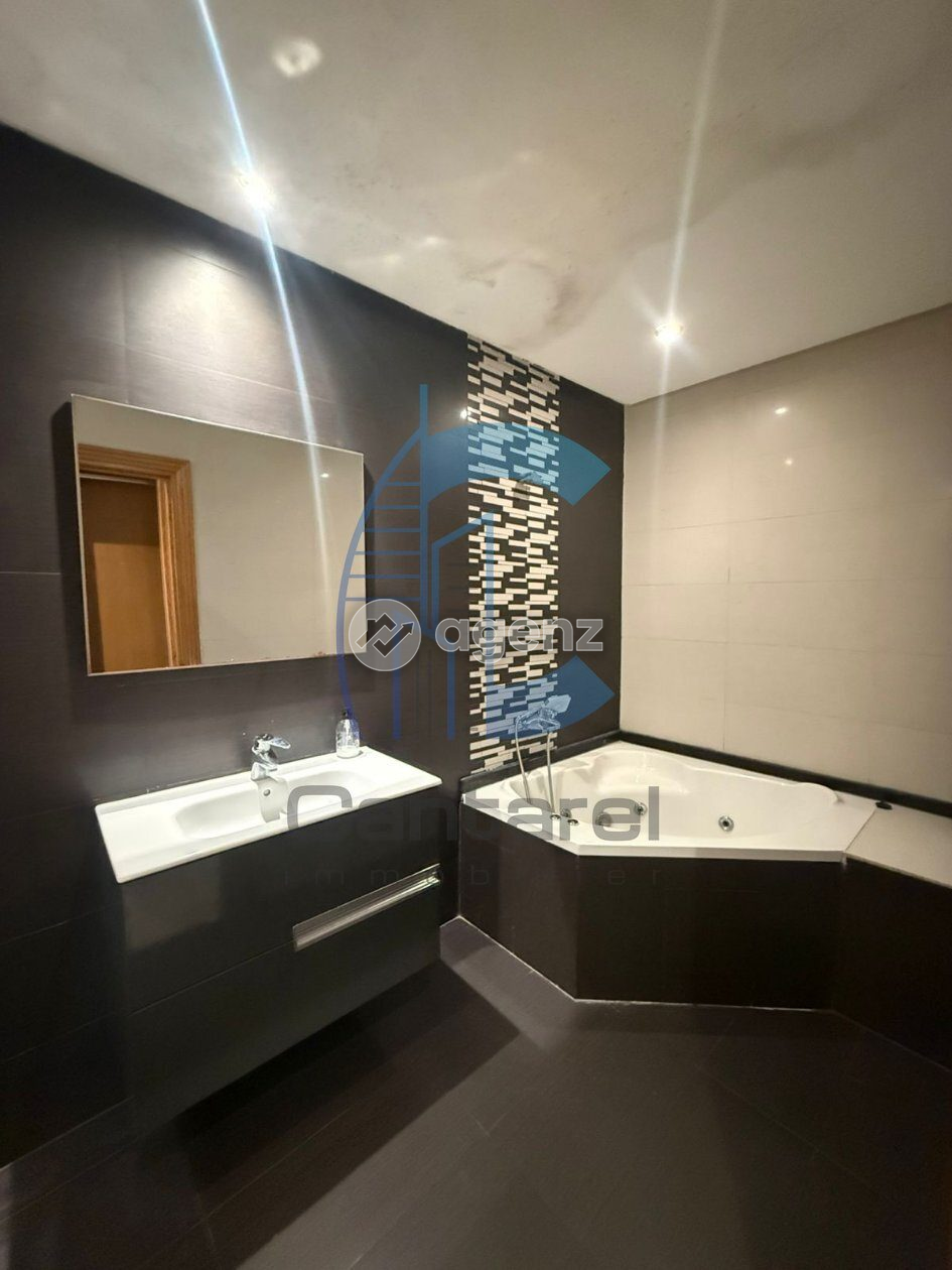 Appartement à louer à Casablanca — 4