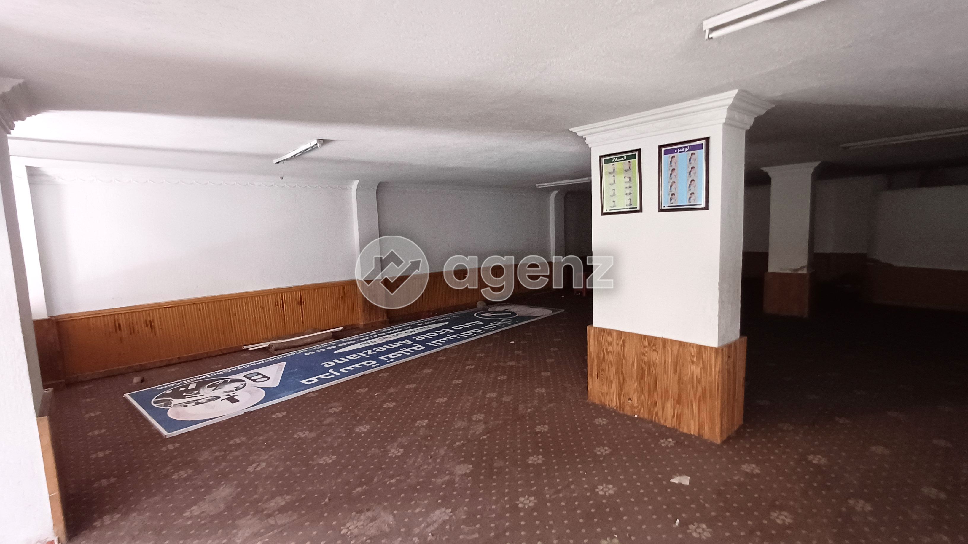 Local – Fort passage, Bonne visibilté