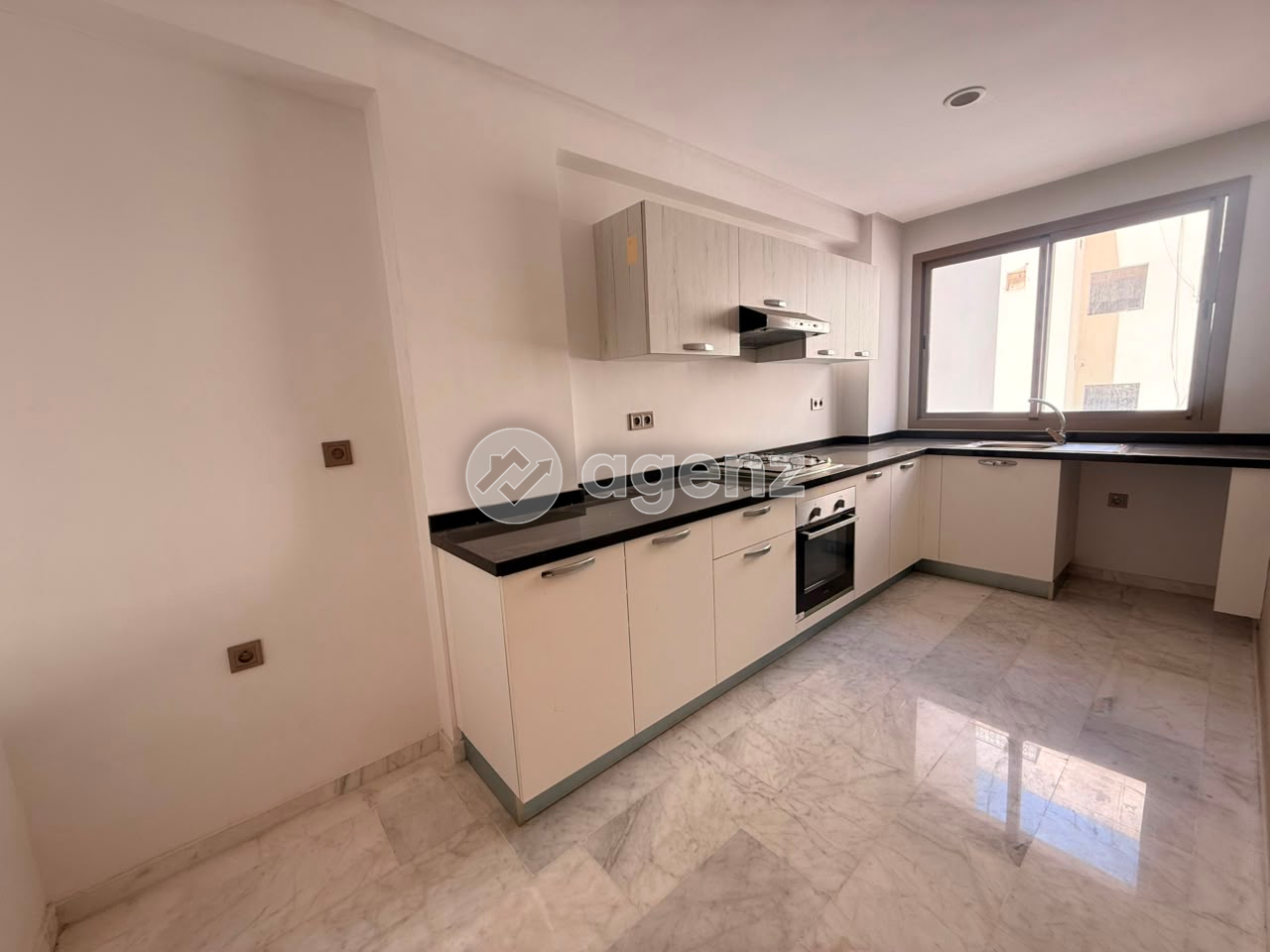 Appartement 90 m² f Les princesses — 3
