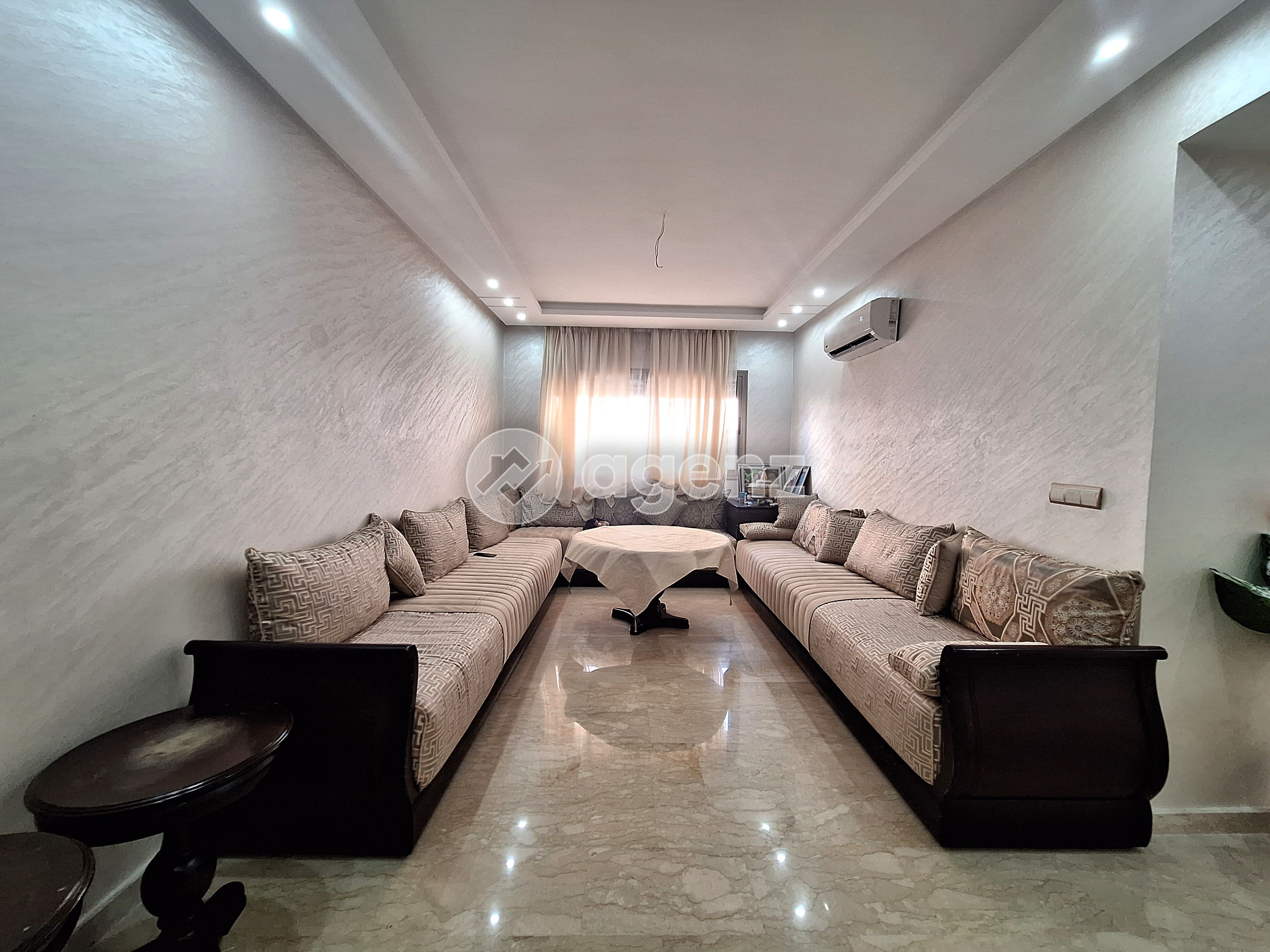 APPARTEMENT 74 M² AUX HÔPITAUX
