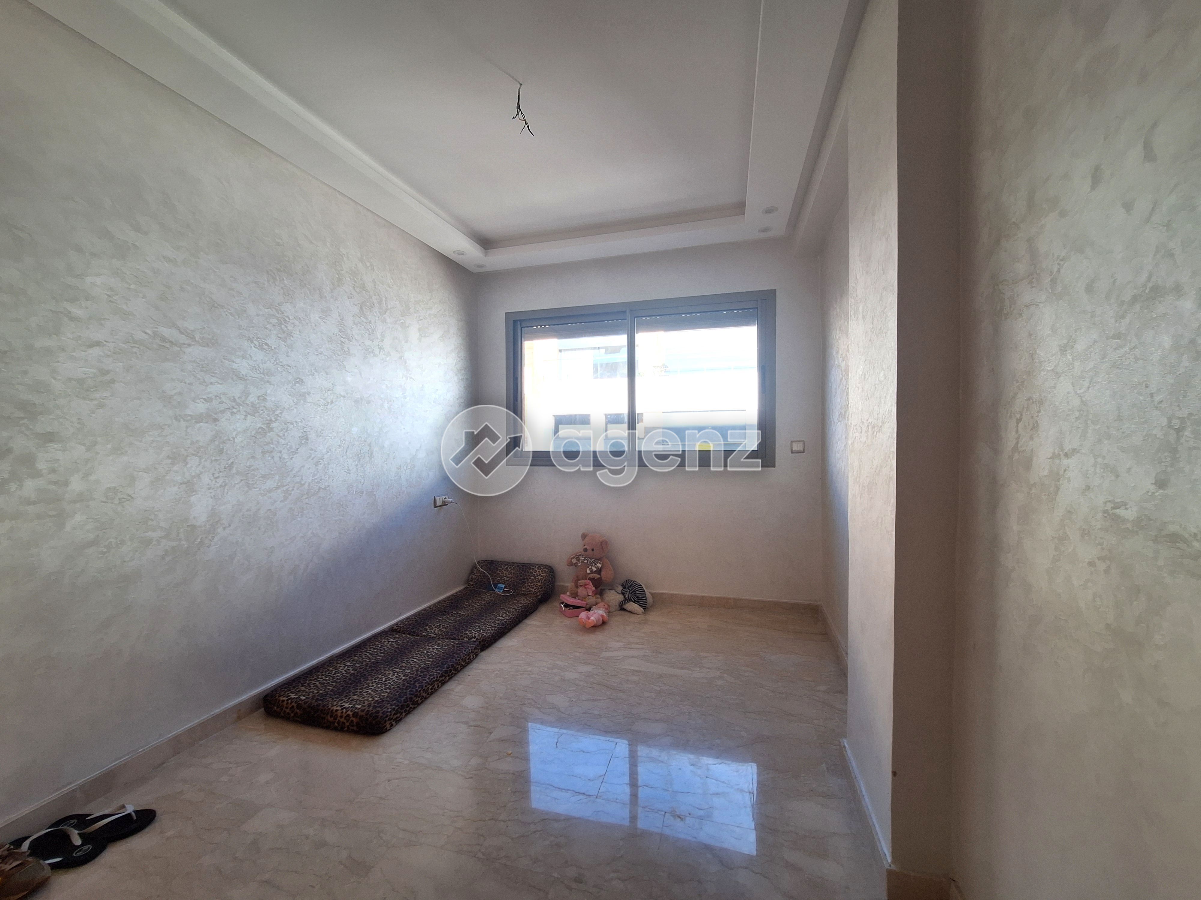 APPARTEMENT 74 M² AUX HÔPITAUX
 — 5