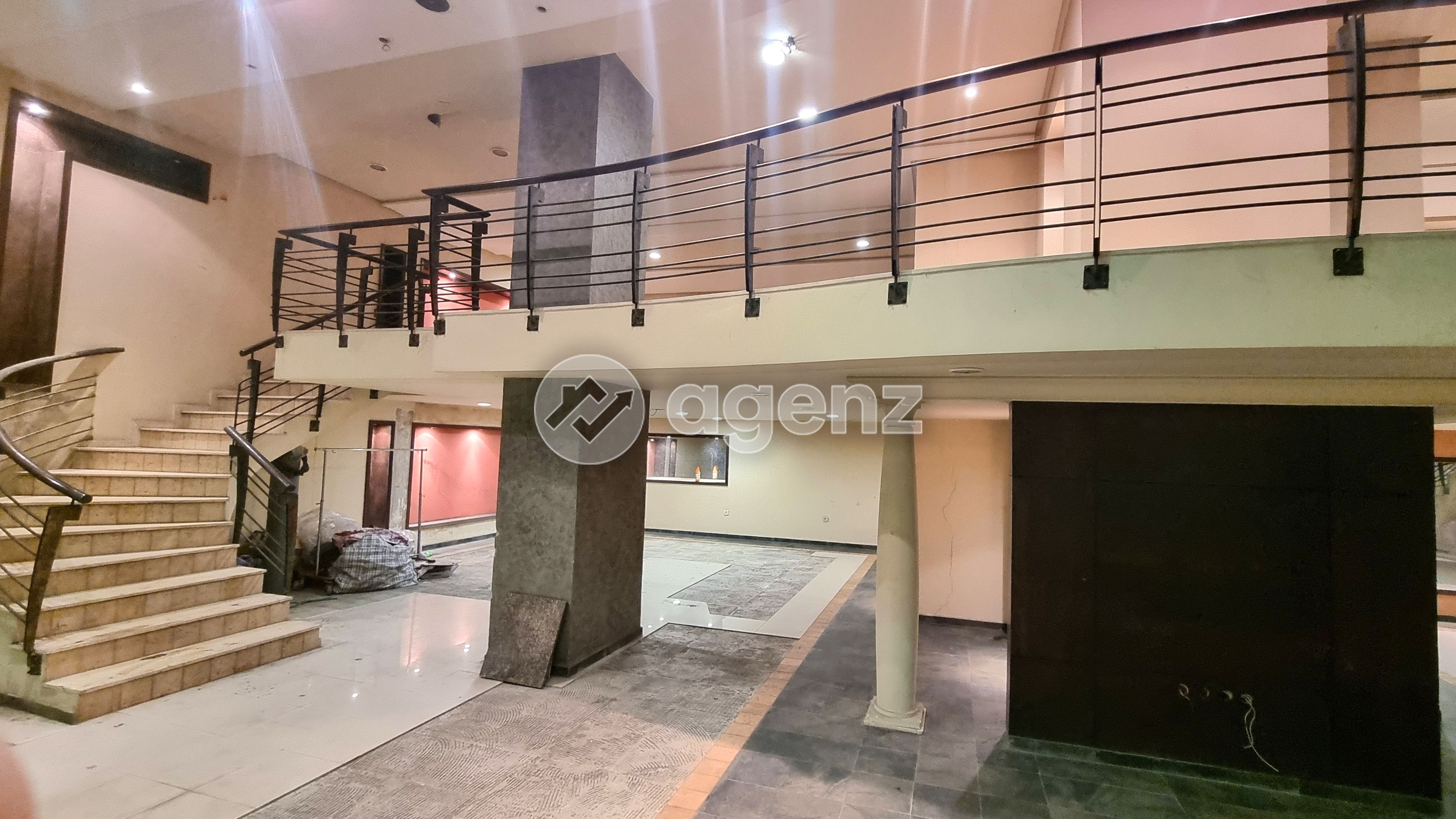 Local commercial d’angle 470 m² à vendre – Bd Ghandi / Yaacoub El Mansour – Casablanca — 2