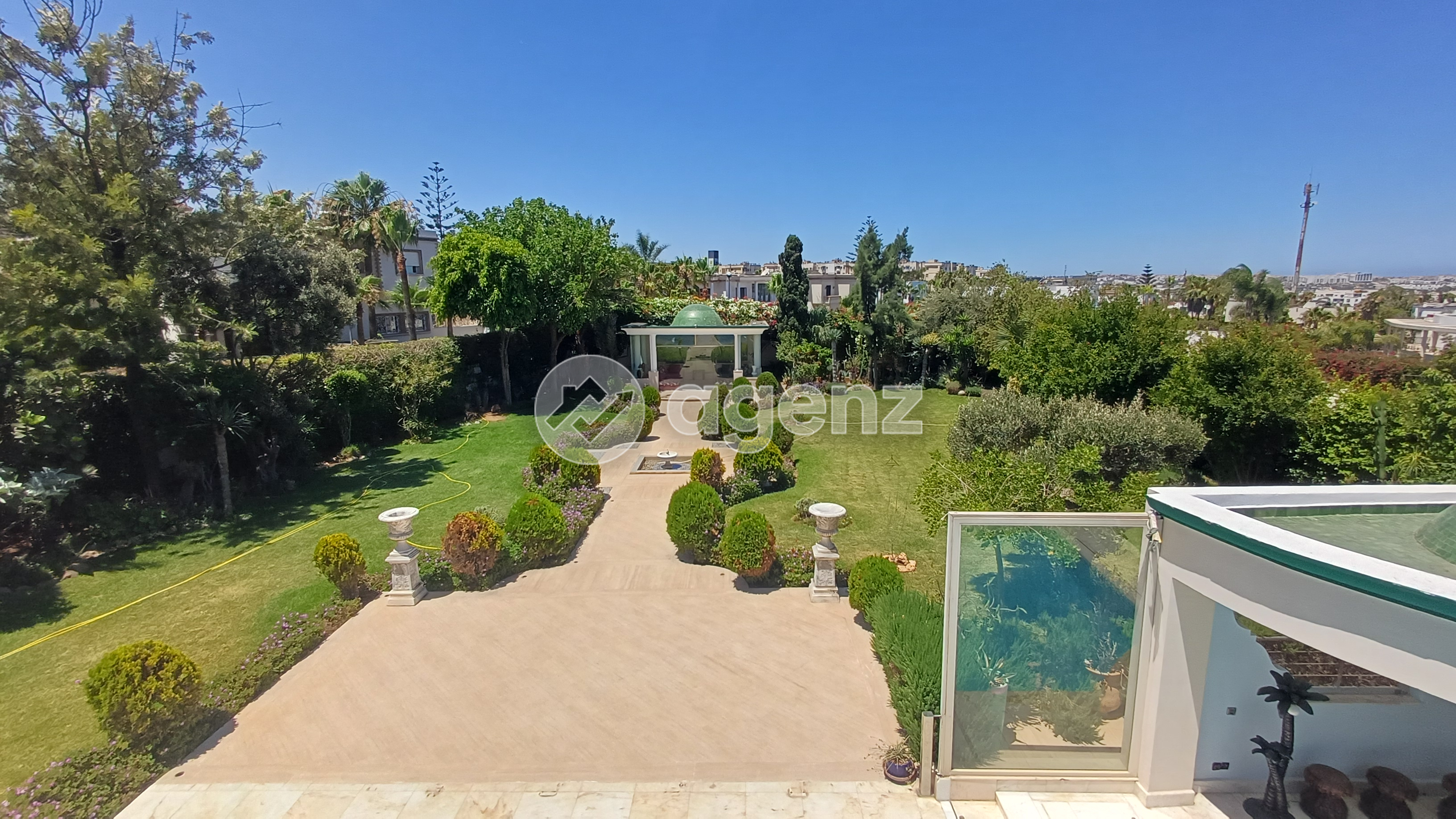 Terrain à vendre – Parfait pour construction villa — 3