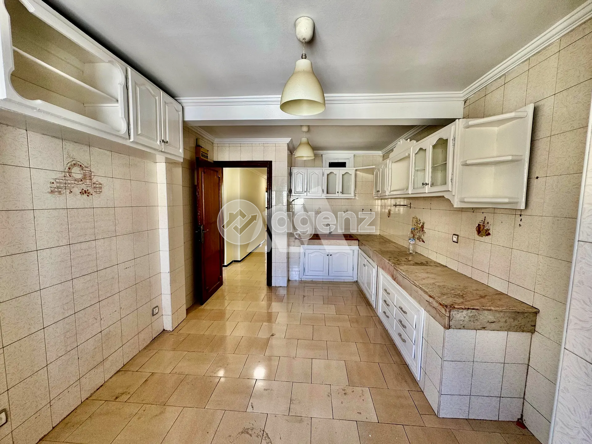 Appartement à louer à Franceville — 2