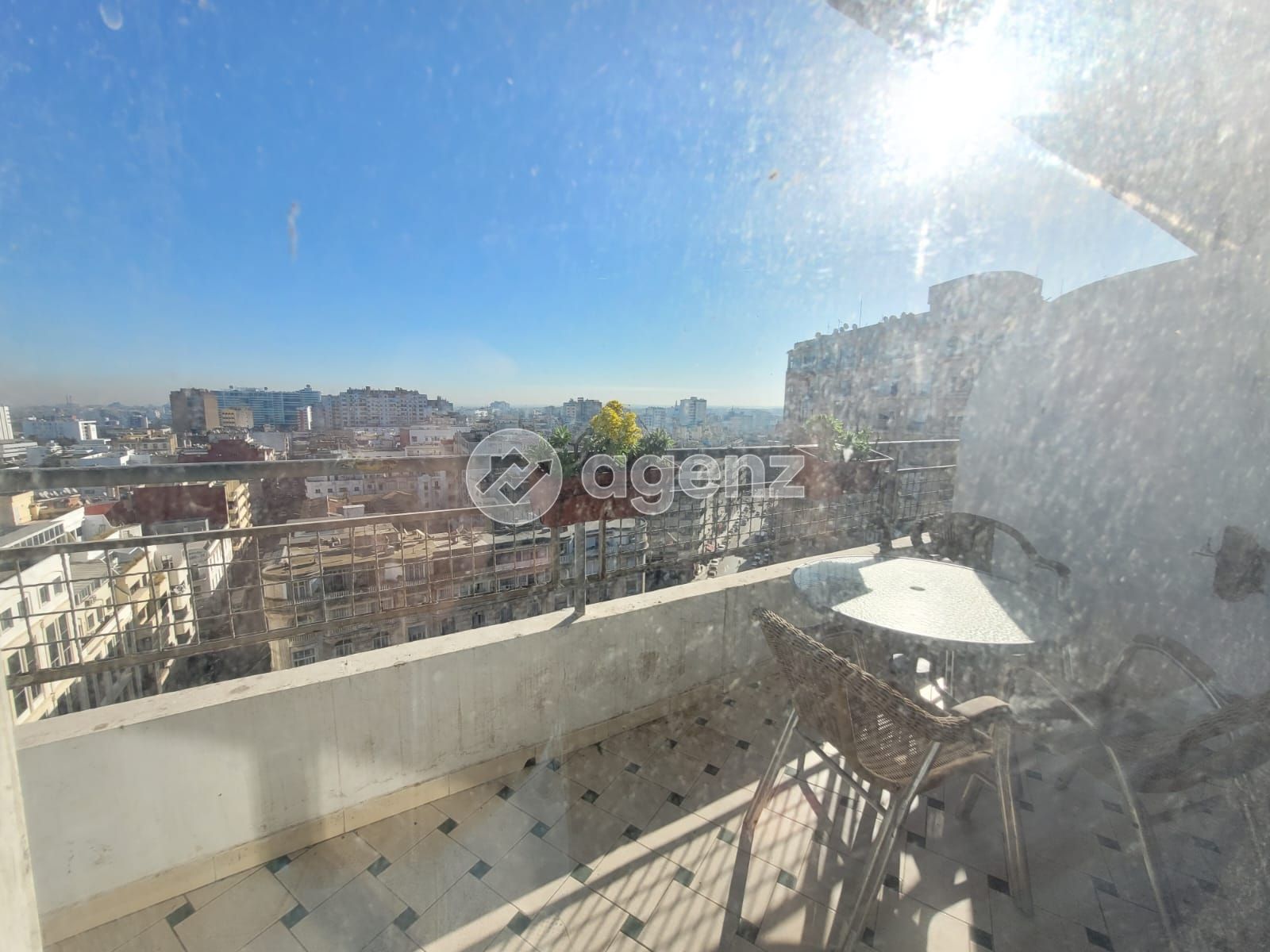 Appartement 145 m² f Autre — 5