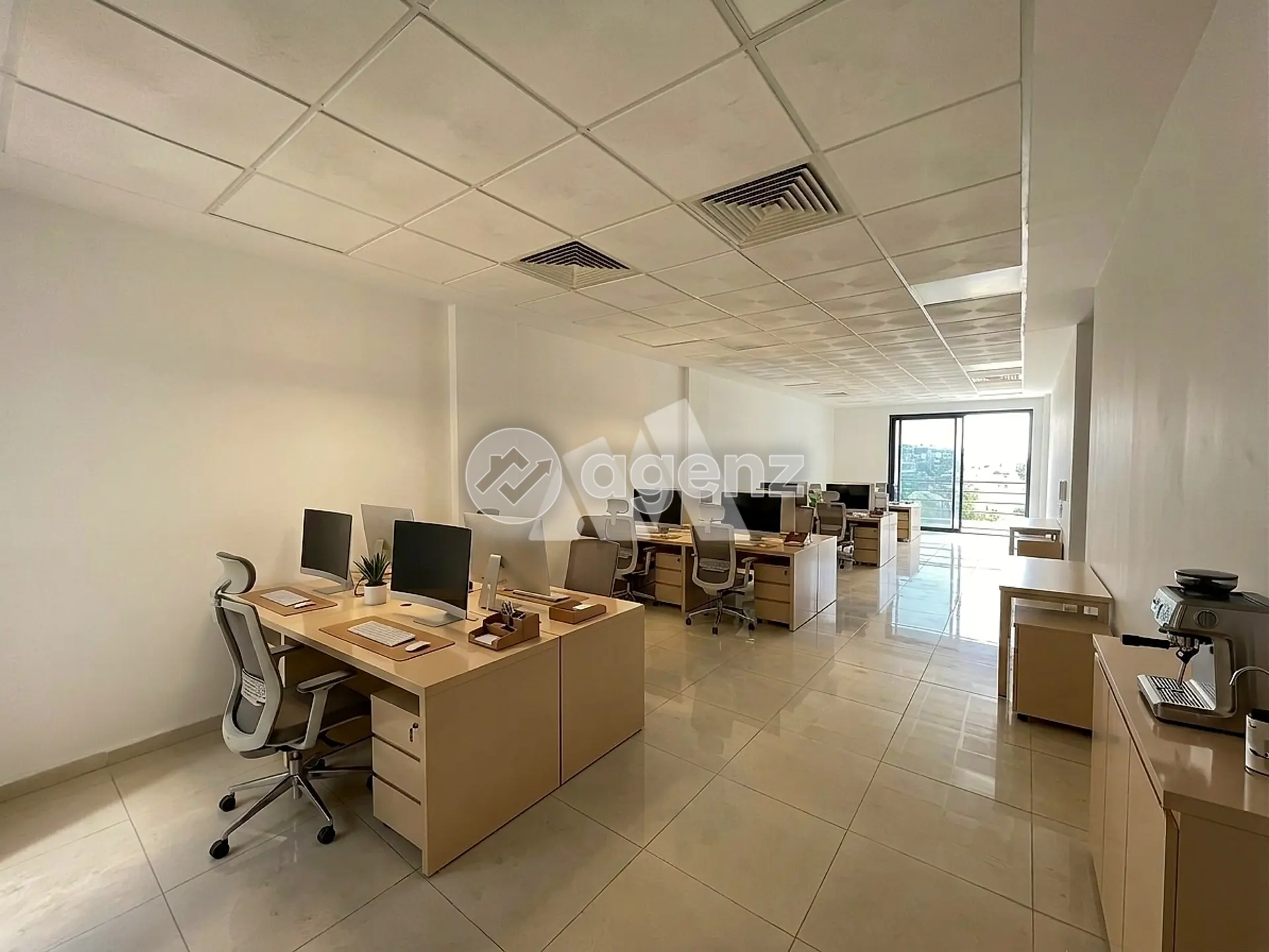 Bureau — Casablanca
