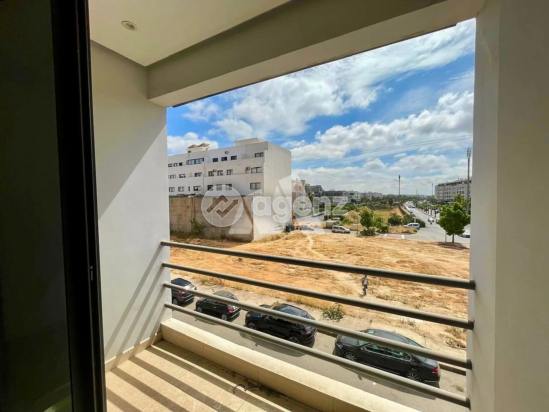 Bureau — Casablanca — 2