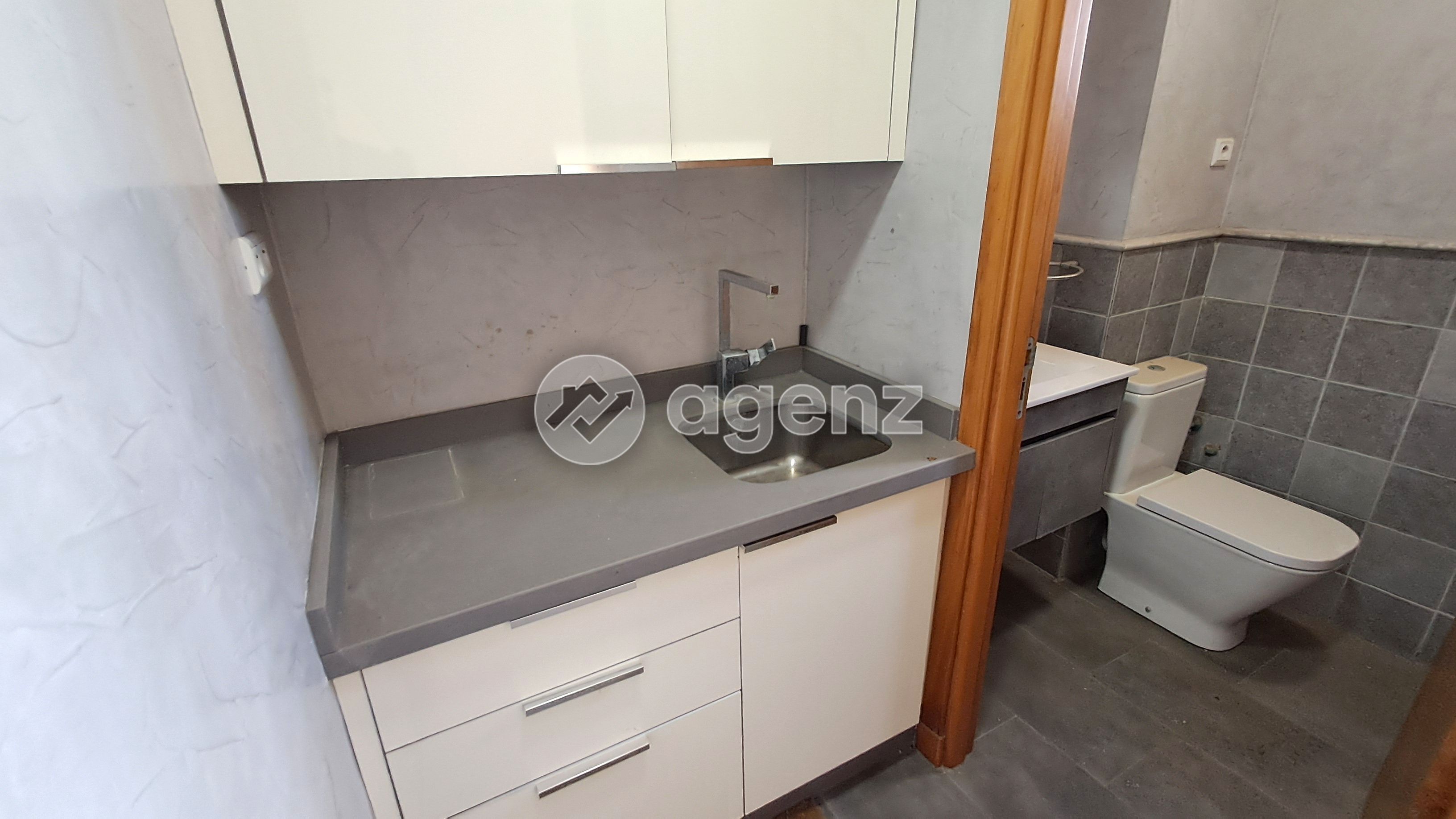 Bureau de 91 m² à CIL - Casablanca — 5
