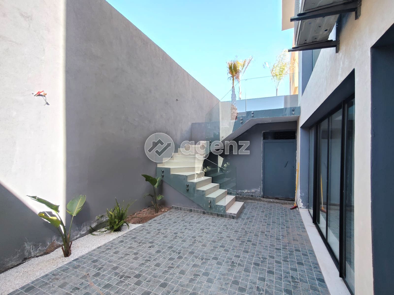Villa d'investissement - 5 suites- Opportunité à saisir! — 3