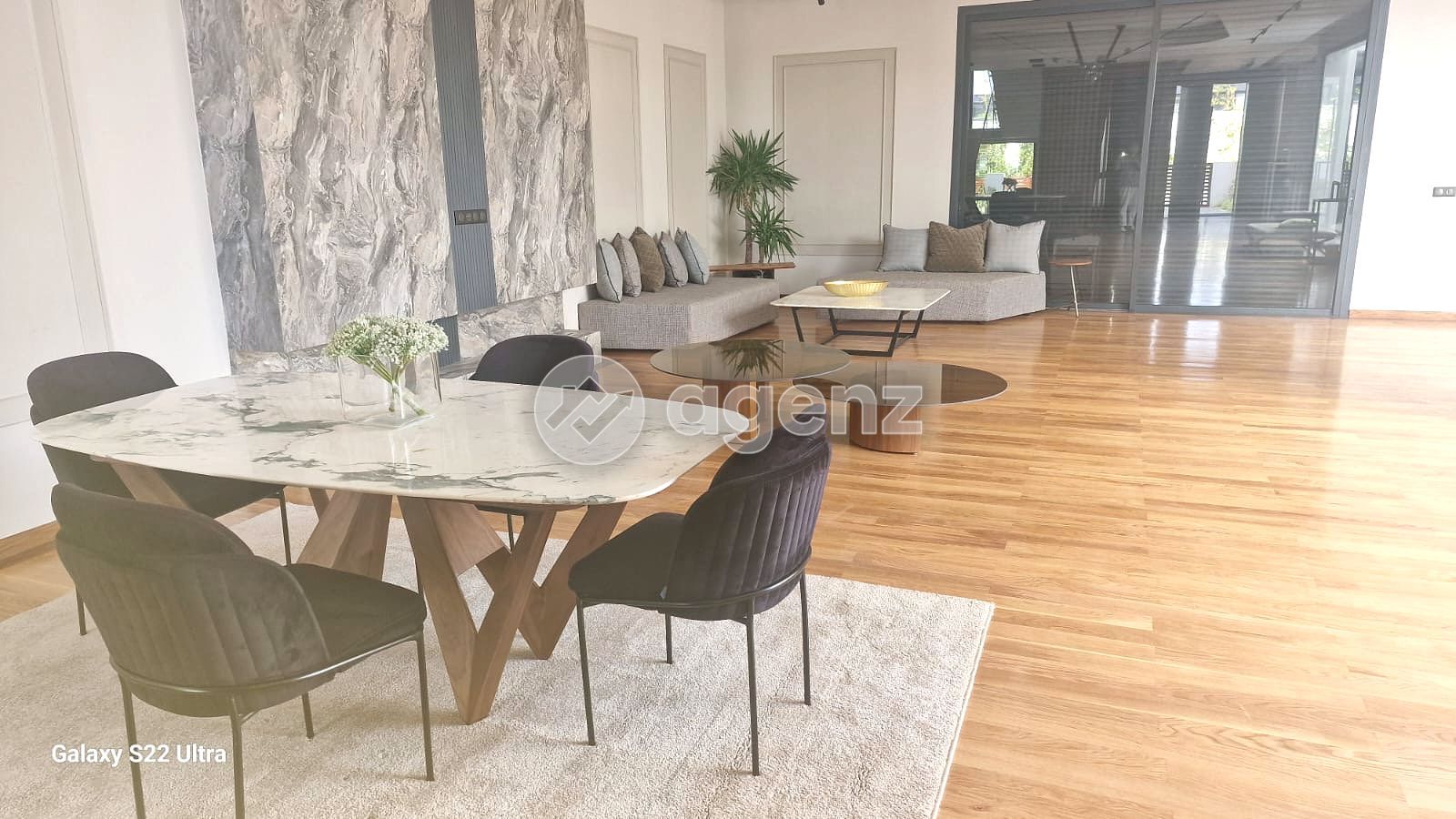 Élégant Villa de 4 chambres à louer à Ville Verte — 3