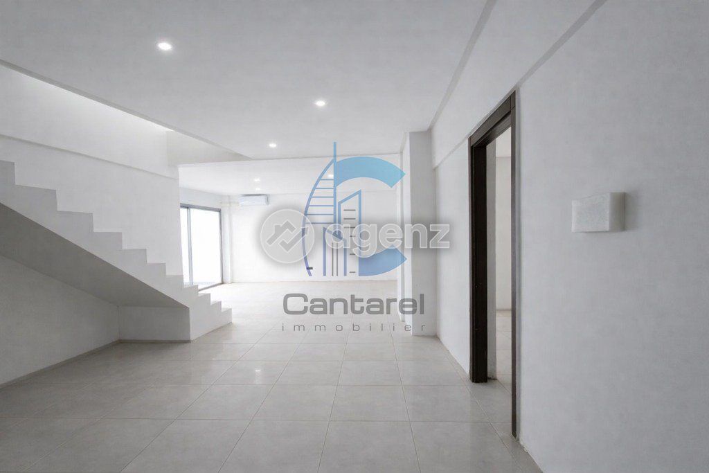 Bureau — Casablanca — 4