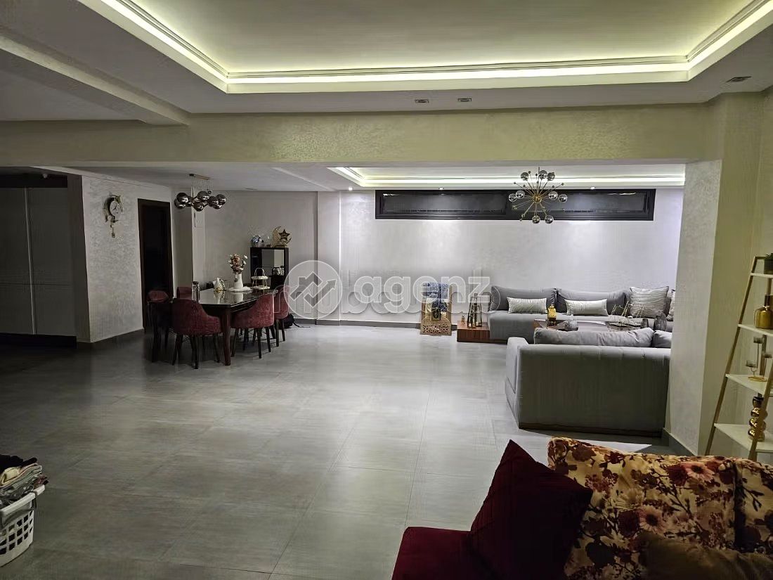 Villa moderne neuve à vendre 
Bouskoura 392m² — 3
