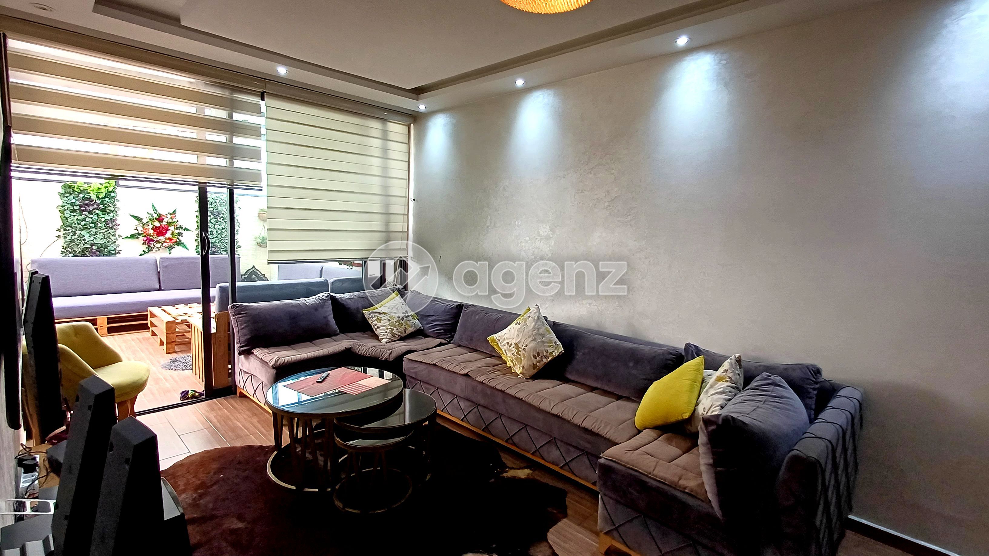 Appartement à vendre à Maârif Extension — 2