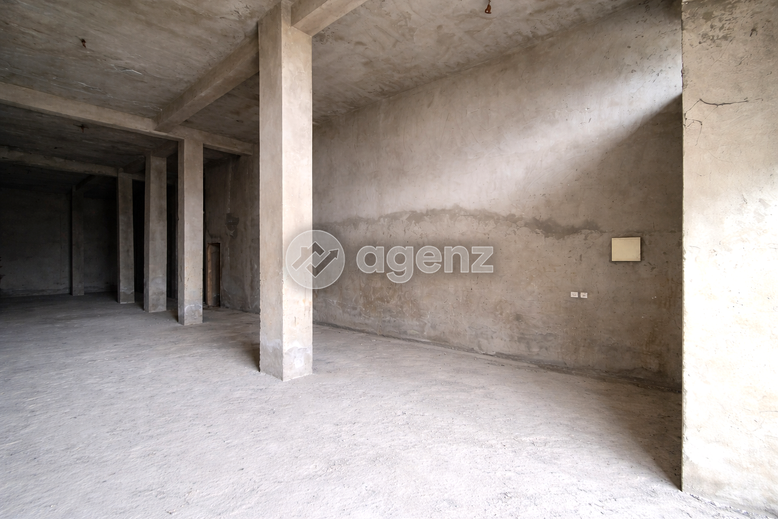 Commerce de 136 m² à mghogha - Tanger — 4