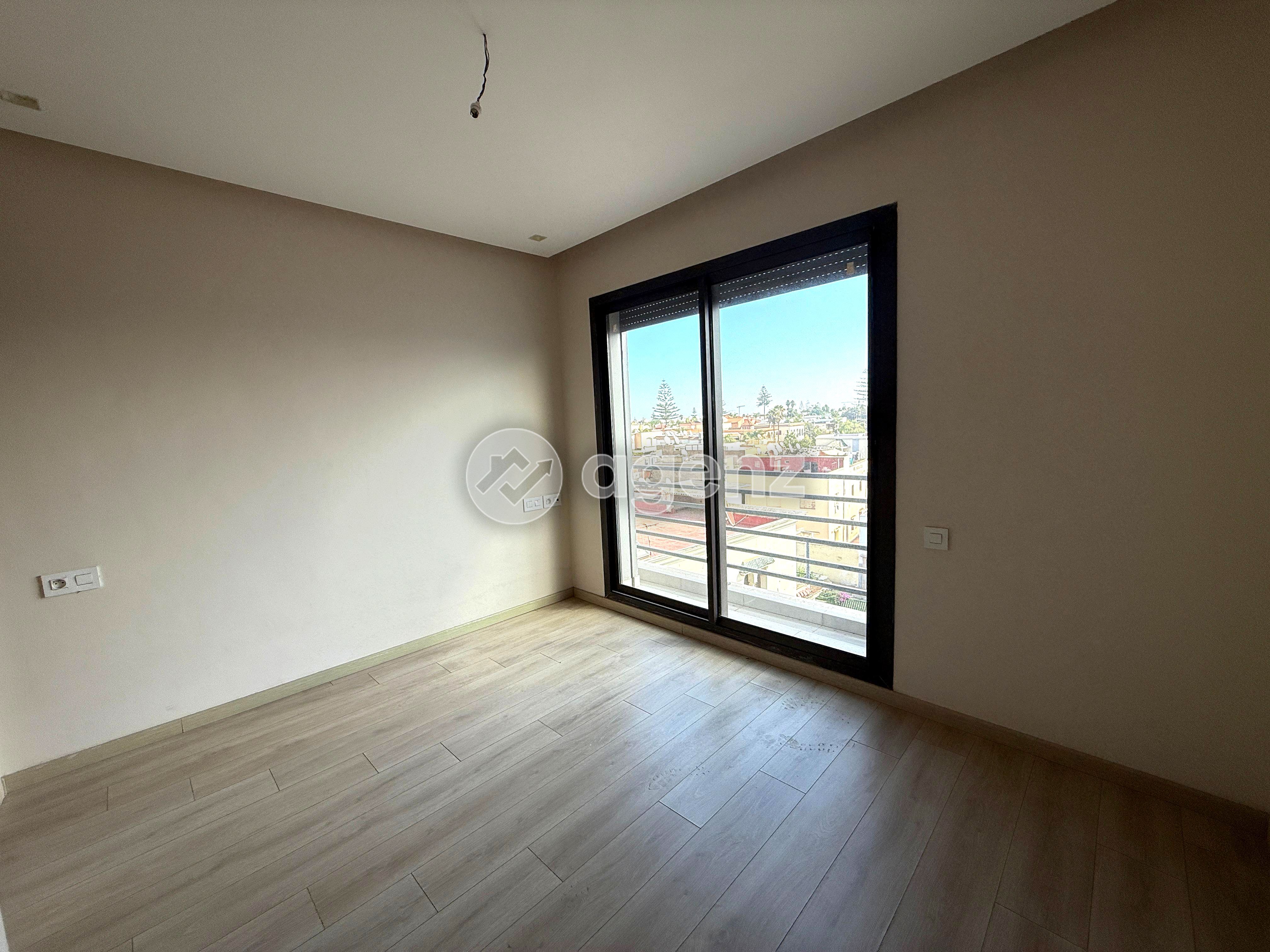 Charmant Appartement de 3 chambres à vendre à Oasis — 4