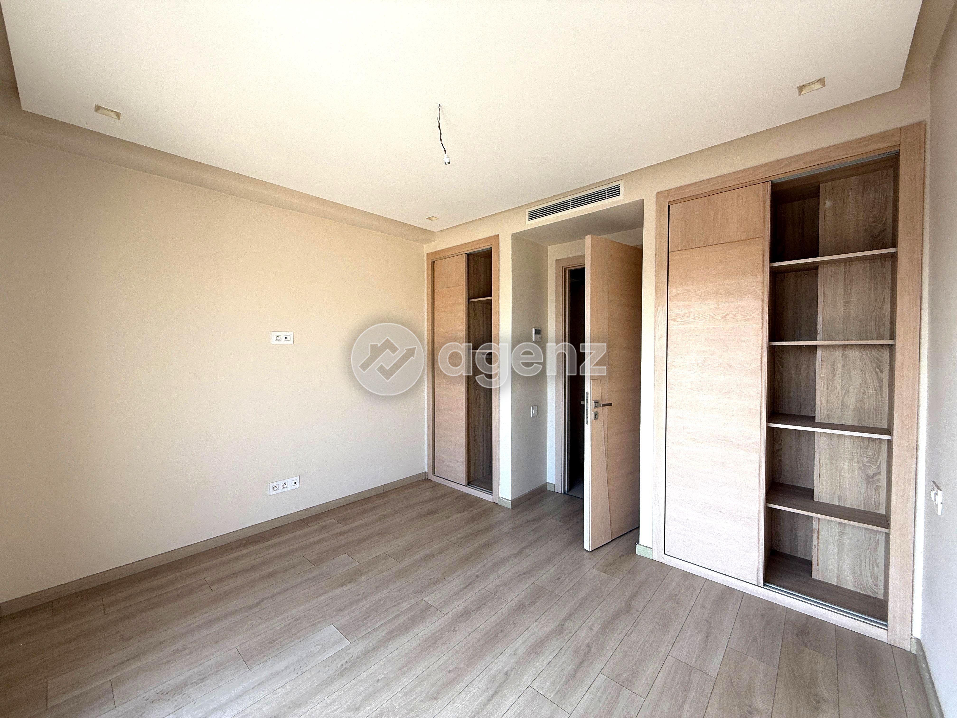Charmant Appartement de 3 chambres à vendre à Oasis — 3