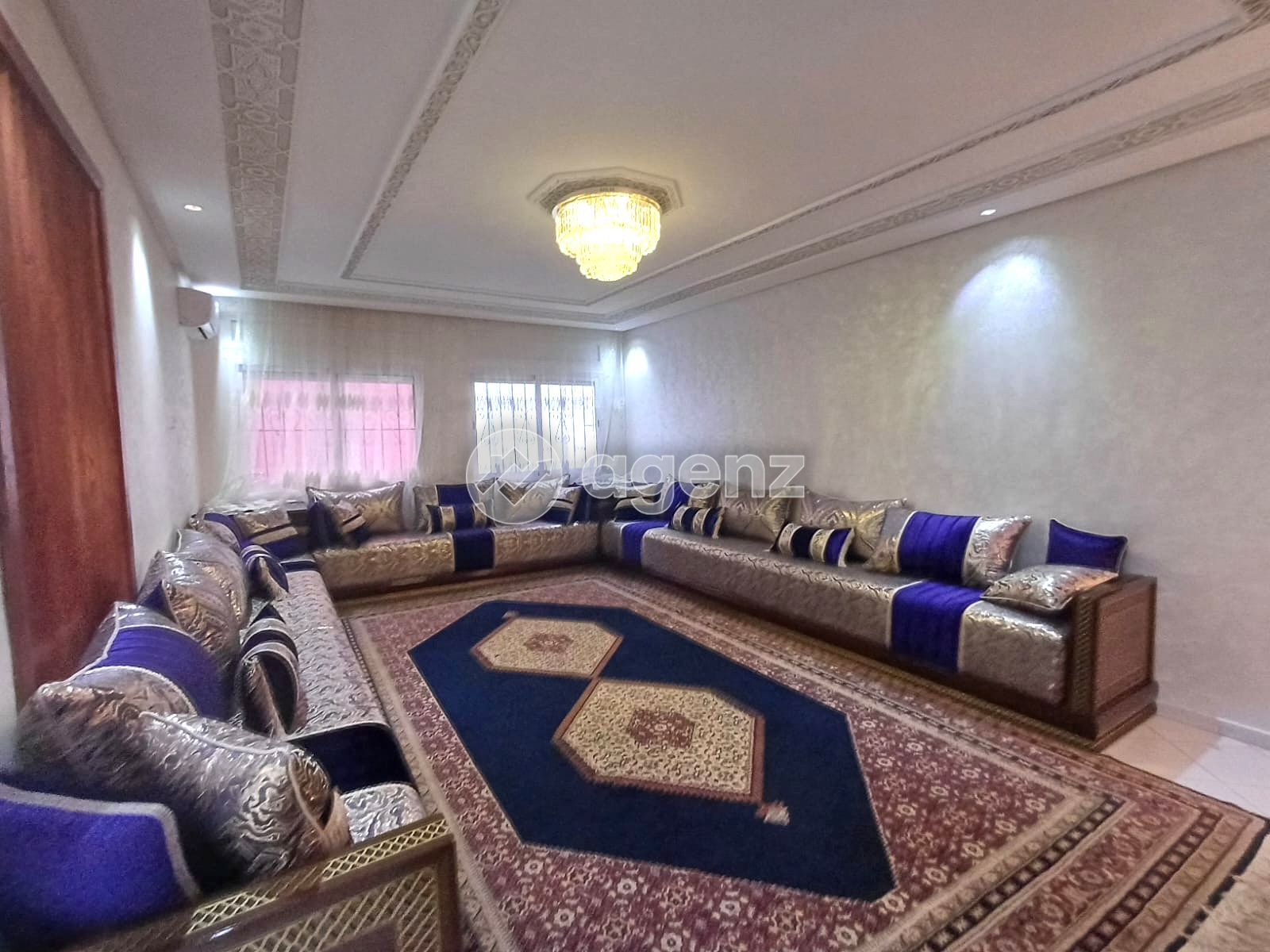 Appartement à vendre à Les Hôpitaux — 2