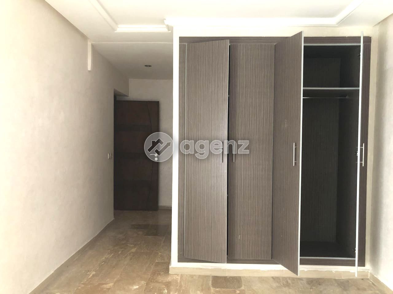 Appartement de 115 m2 à louer au centre ville — 2