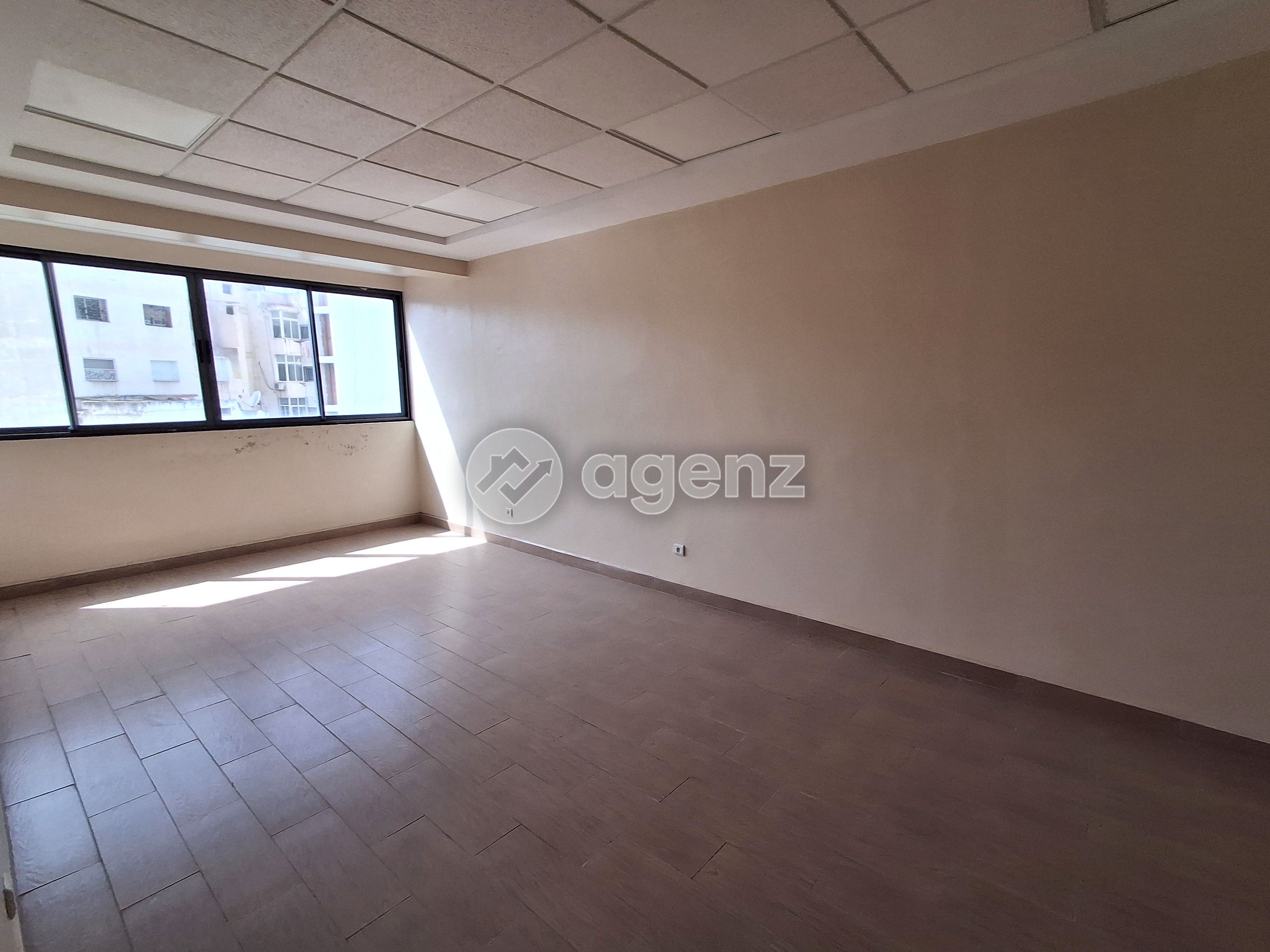 Bureau de 103 m² à Foncière - Casablanca — 5