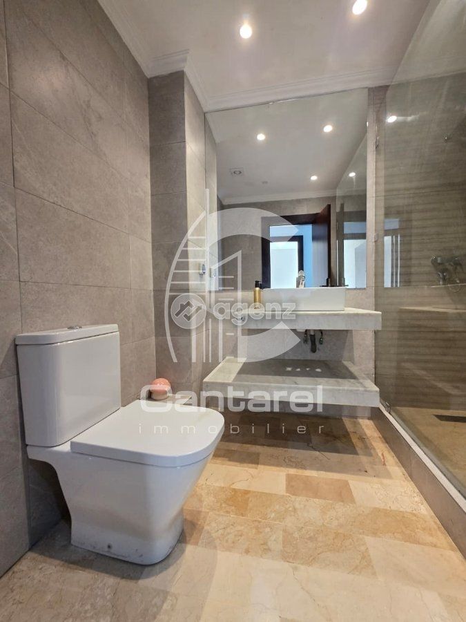 Appartement 677 m² à Hay Alfarah — 4