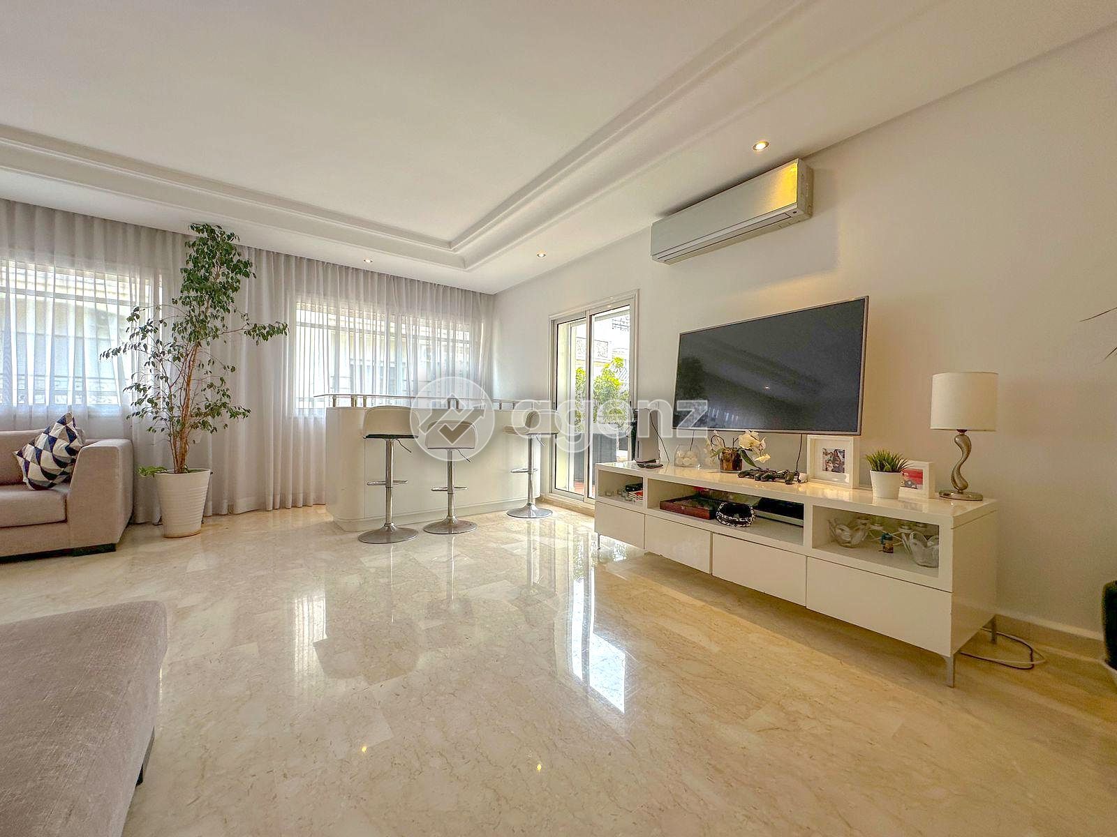 Superbe Appartement de 3 chambres à louer à Racine — 2