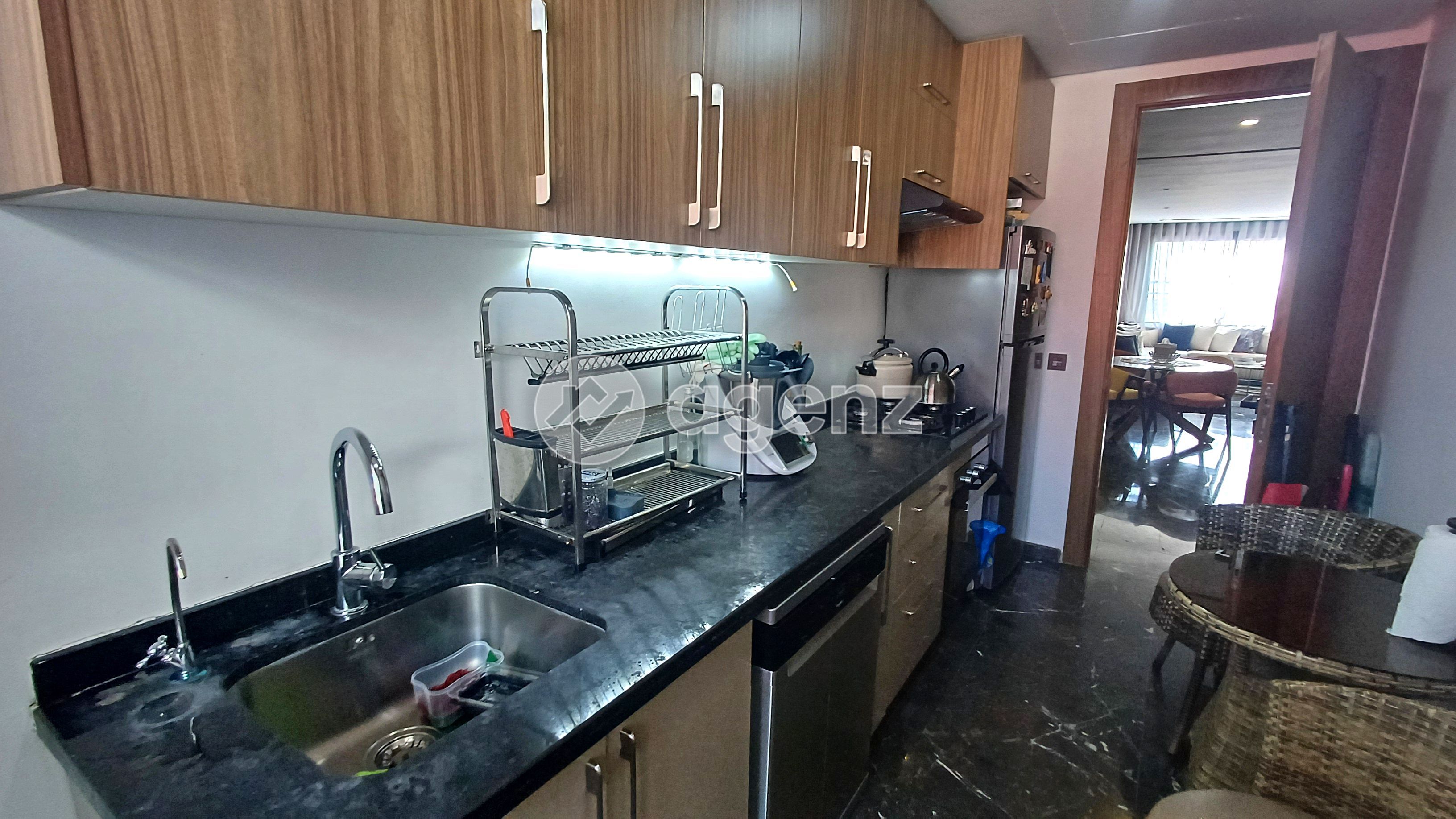 APPARTEMENT BIEN AGENCÉ DE 85 M² — 3