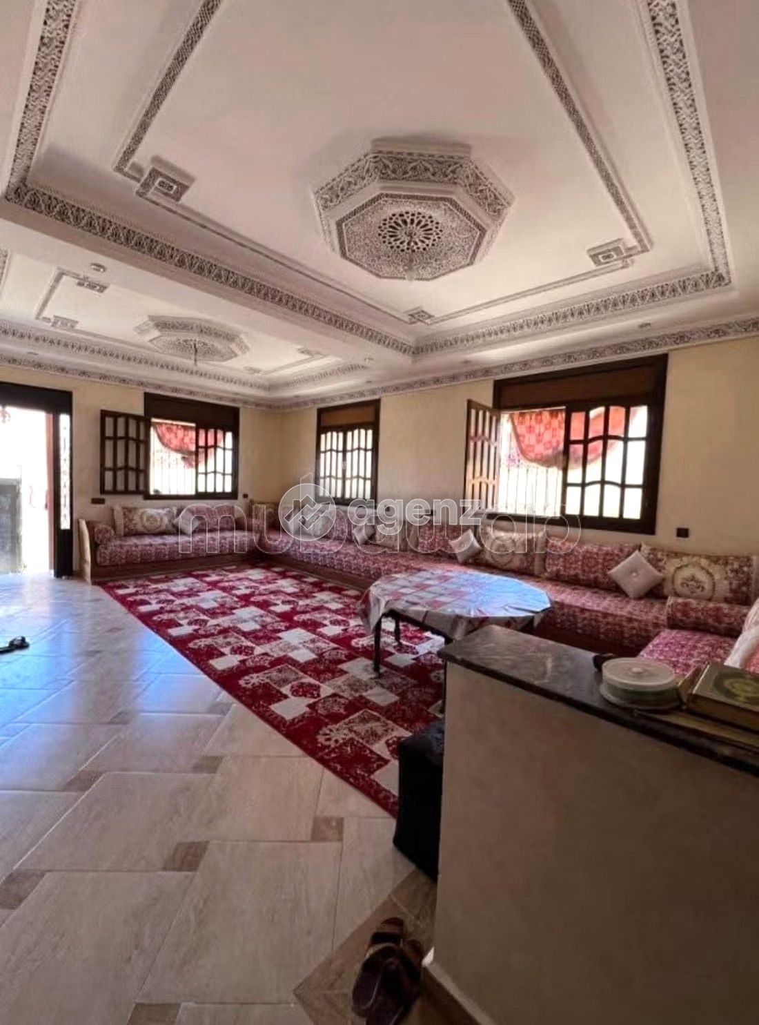 Villa moderne 3 façades avec piscine à Marrakech — 2