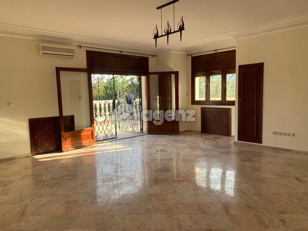 Villa à vendre à Casablanca — 4