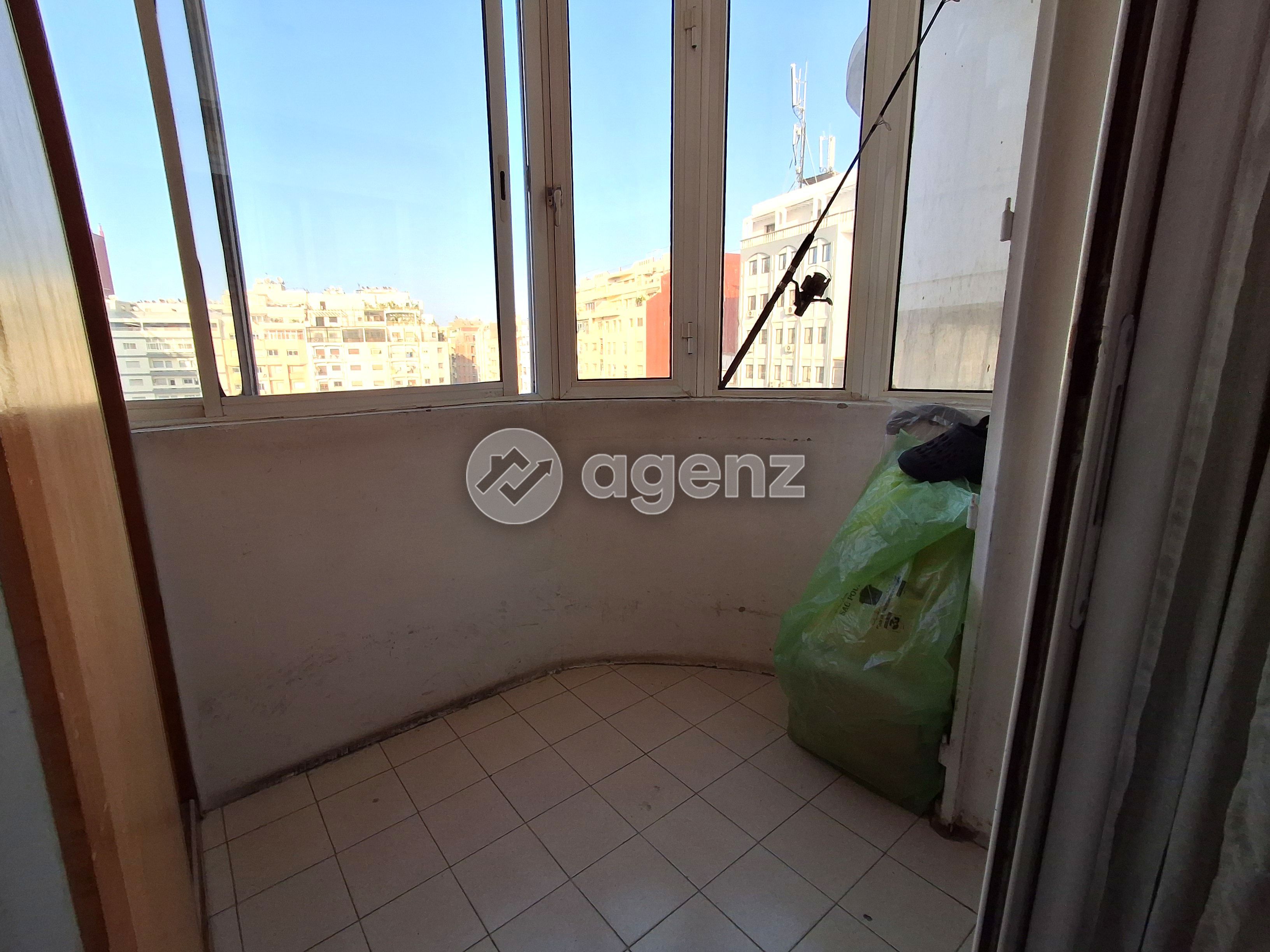 UNE ADRESSE STRATÉGIQUE POUR VOTRE FUTUR LOGEMENT OU ACTIVITÉ — 4