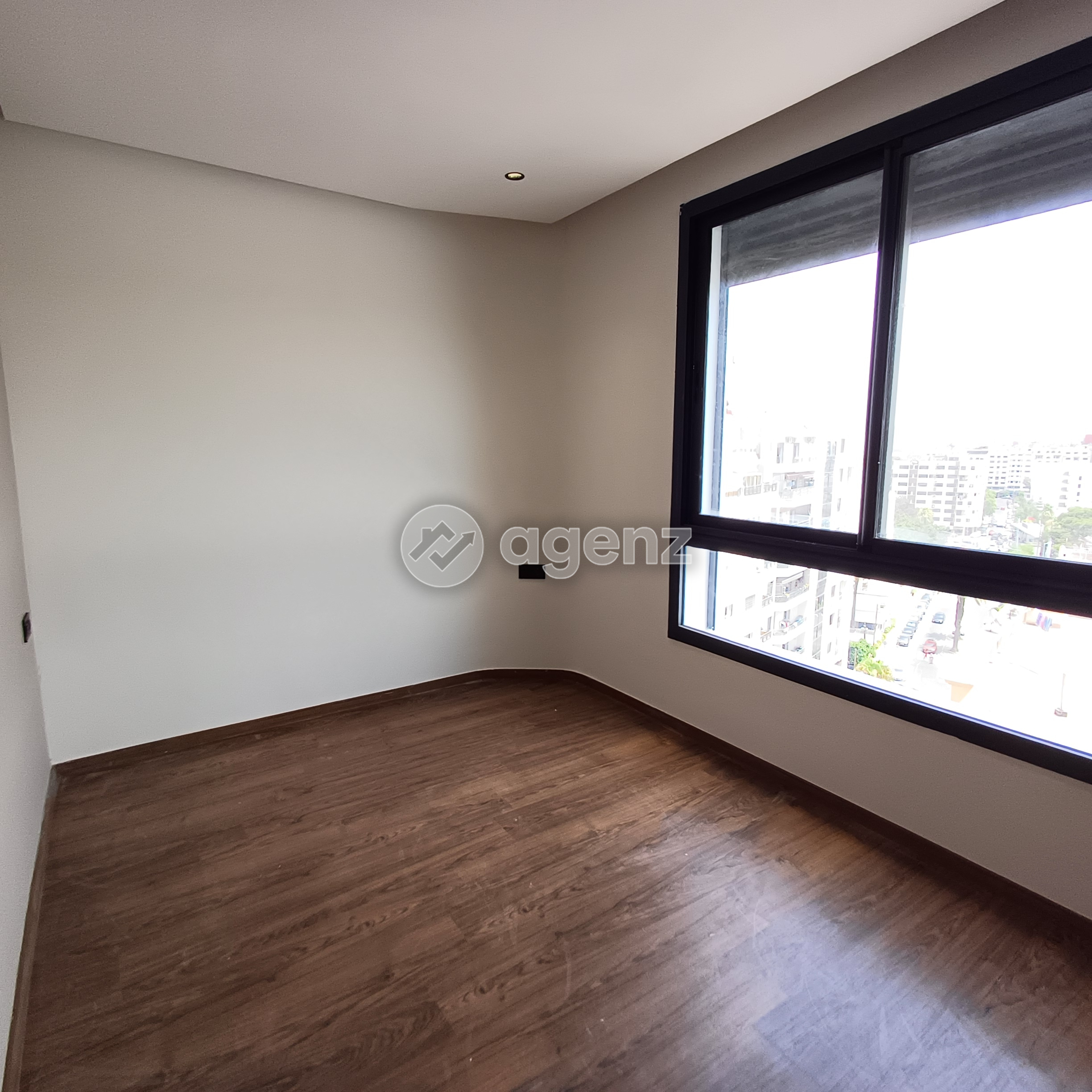 Magnifique Appartement de 2 chambres à vendre — 3