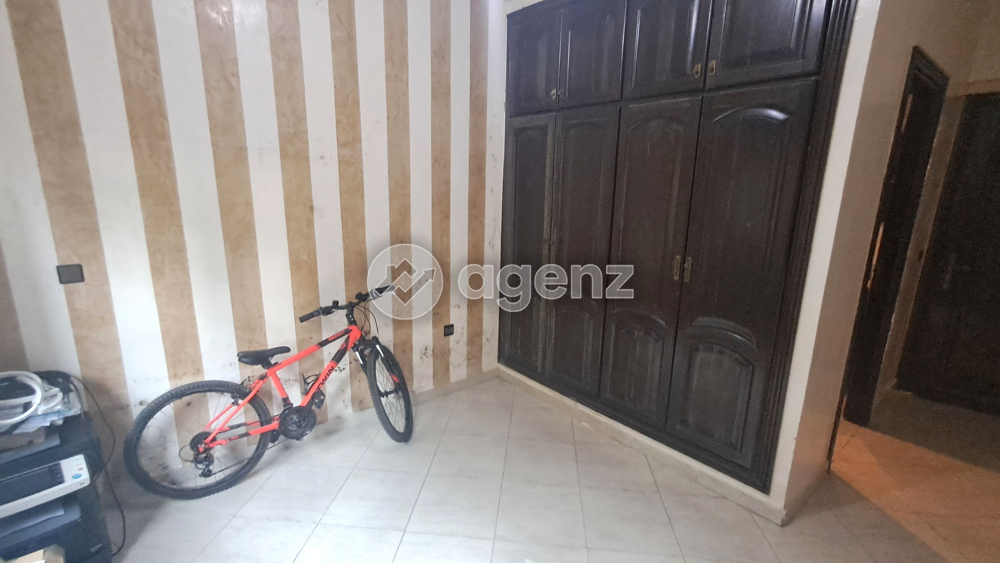Villa de 250 m² à Al Mostakbal - Casablanca — 4