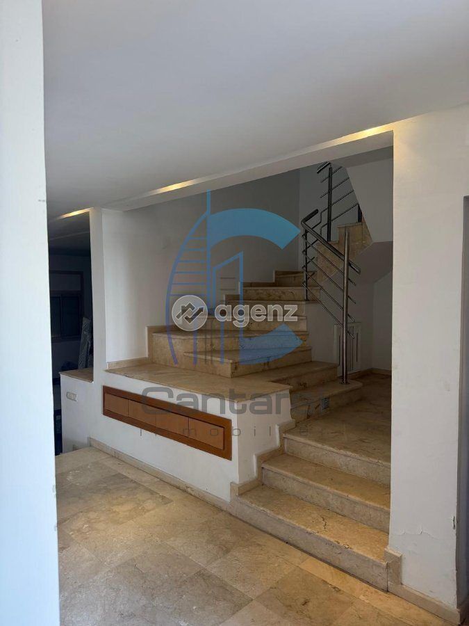 Villa à vendre à Casablanca — 2