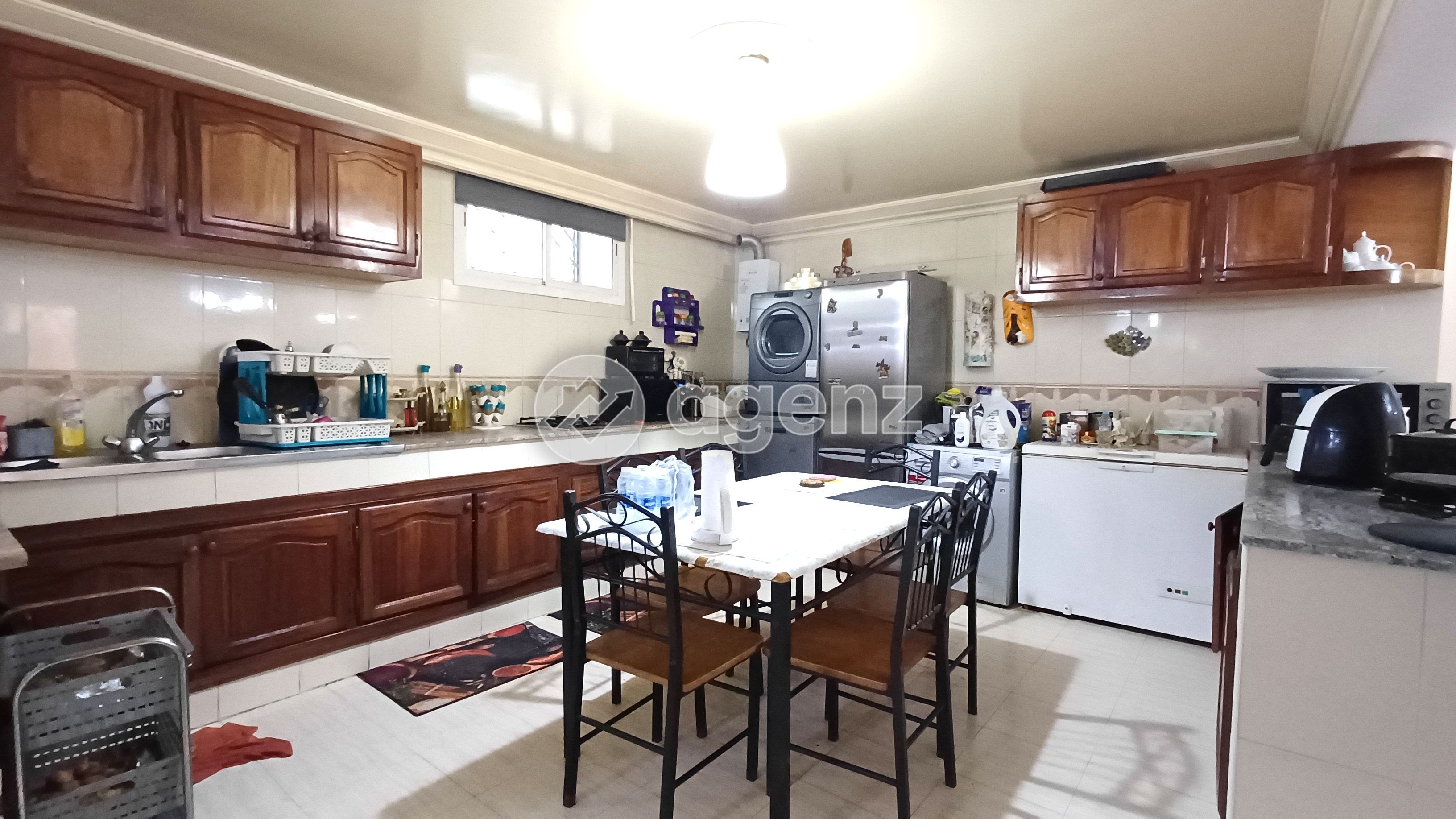 APPARTEMENT LUMINEUX ET MEUBLÉ À LAYMOUNE — 3