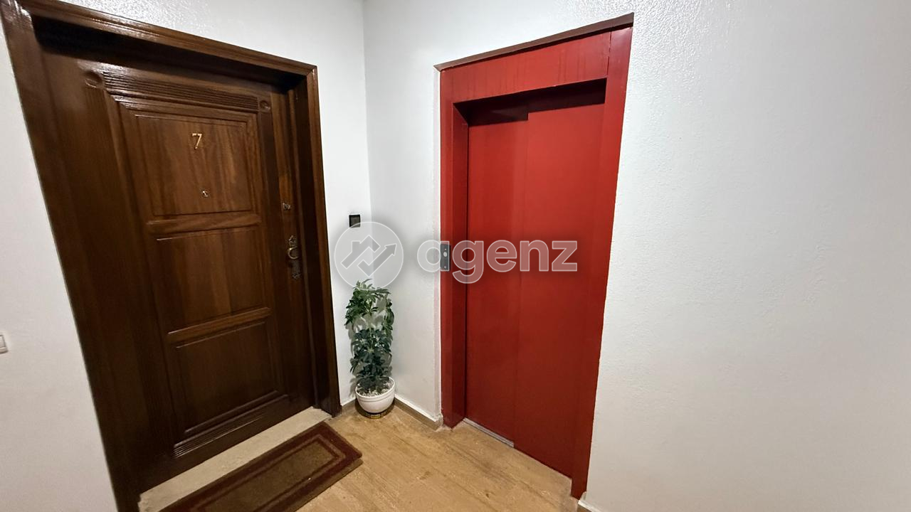 Appartement à vendre - Spacieux et soigneusement finis — 5