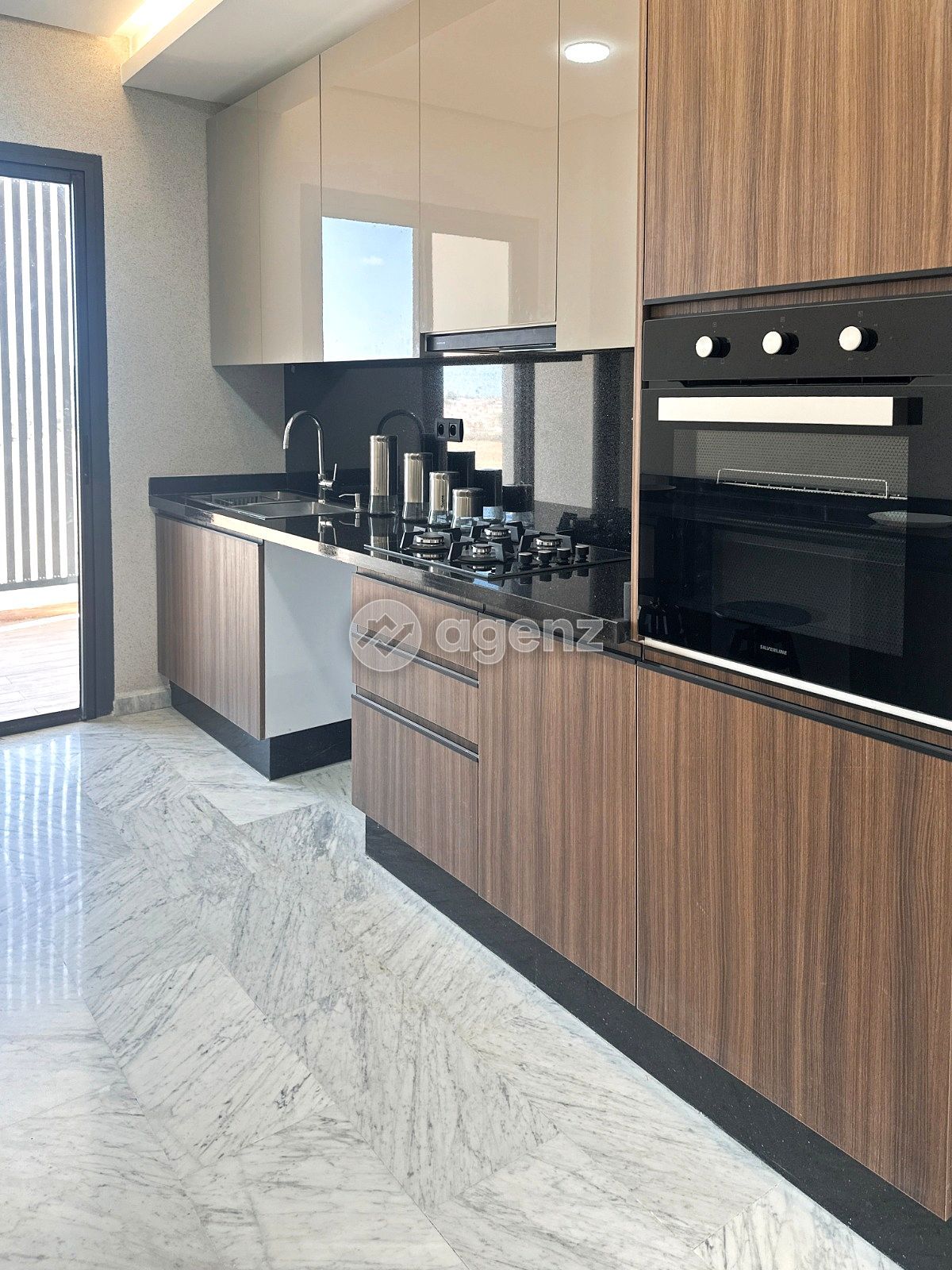 Élégant Appartement de 1 chambre à vendre à Sidi Maarouf — 3