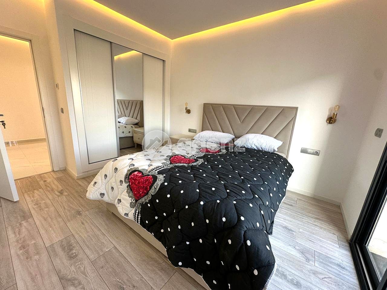 APPARTEMENT HAUT DE GAMME, MEUBLÉ ET SÉCURISÉ – TANGER LA PLAGE — 5