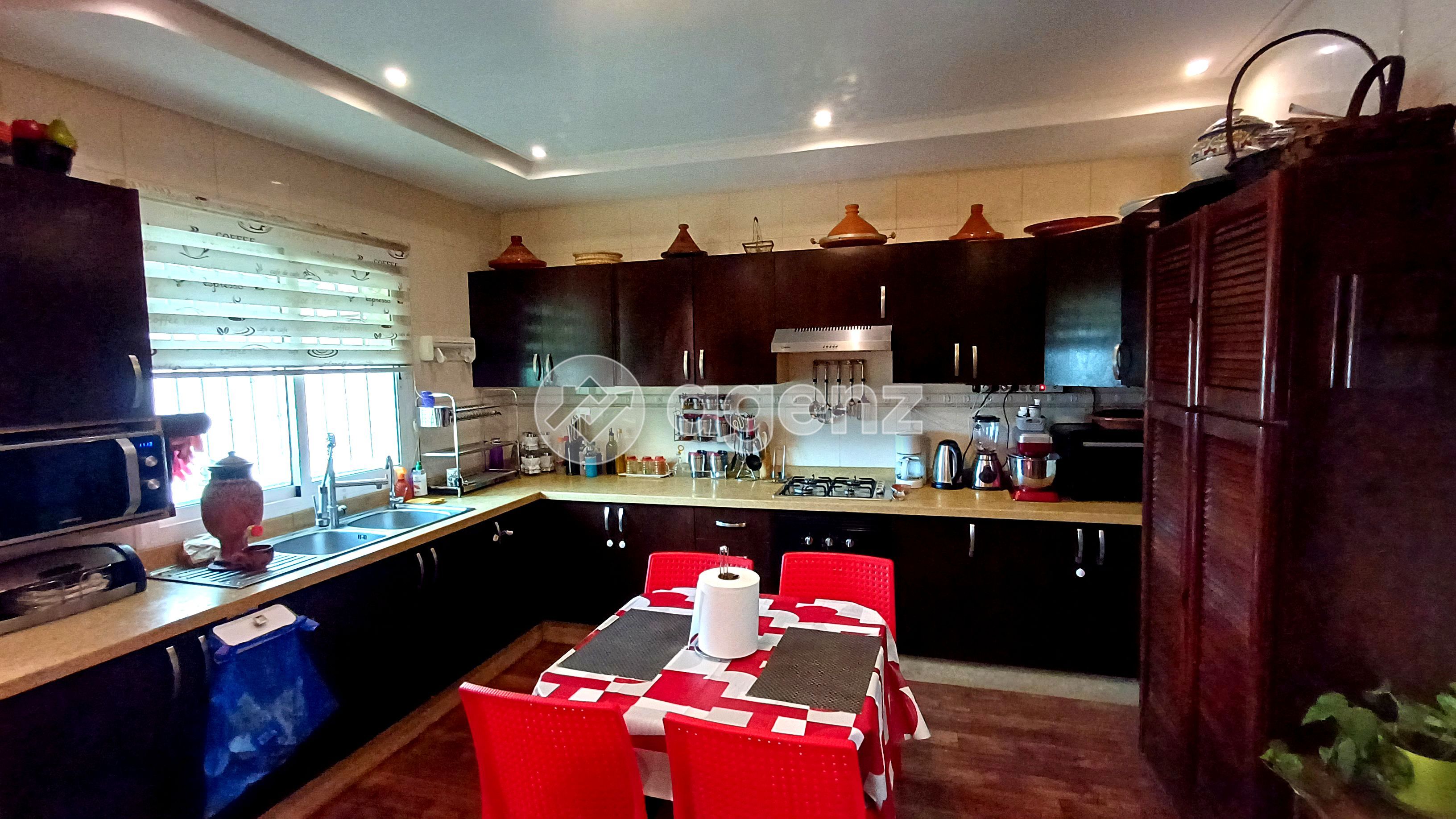 APPARTEMENT SPACIEUX À EL MENZEH — 3