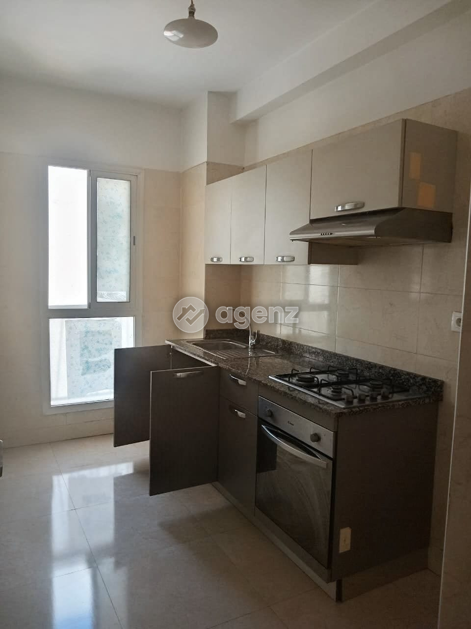 Appartement 60 m² à Oulfa — 2