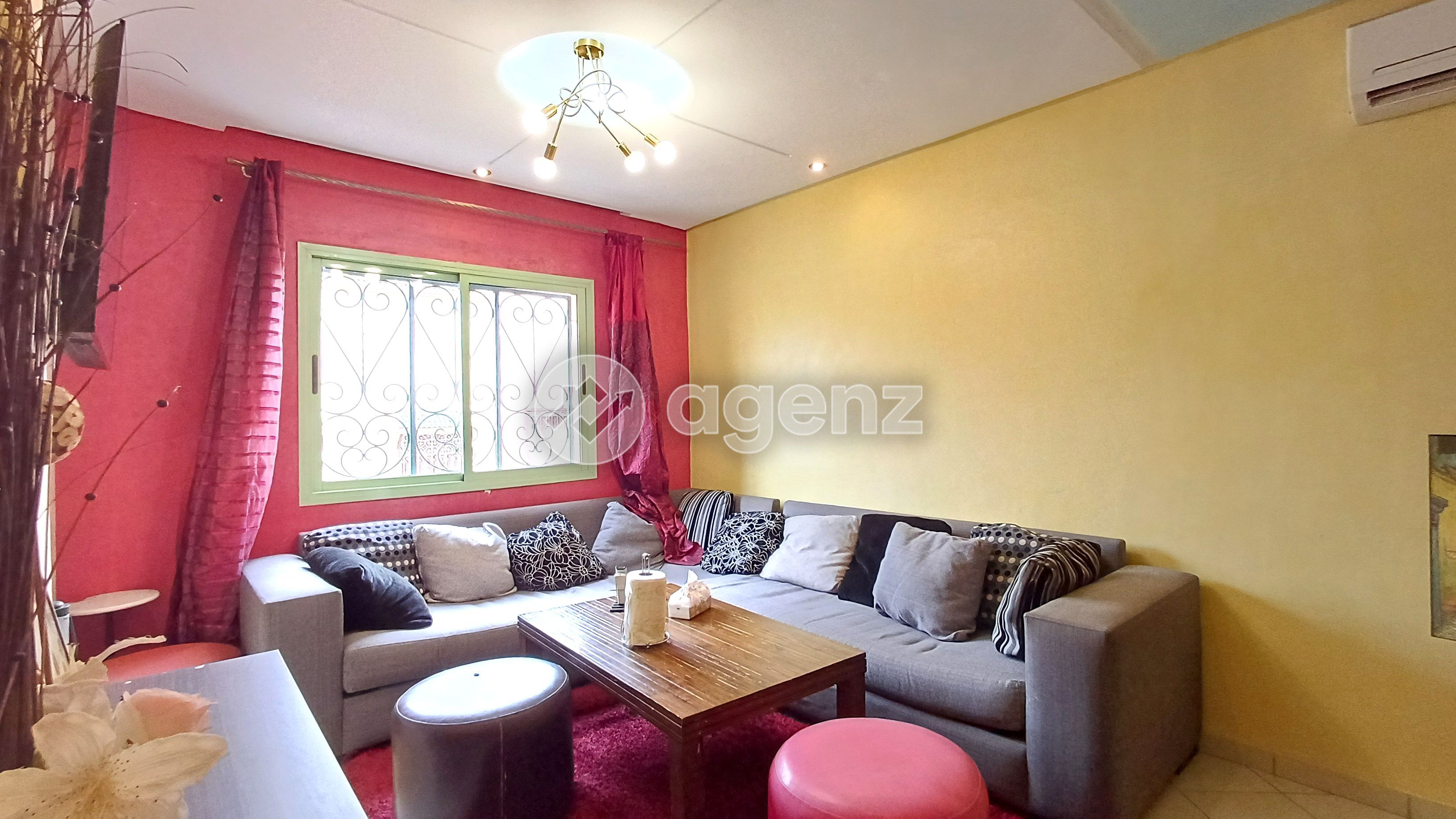 Exceptionnel Appartement de 2 chambres A louer à Izdihar