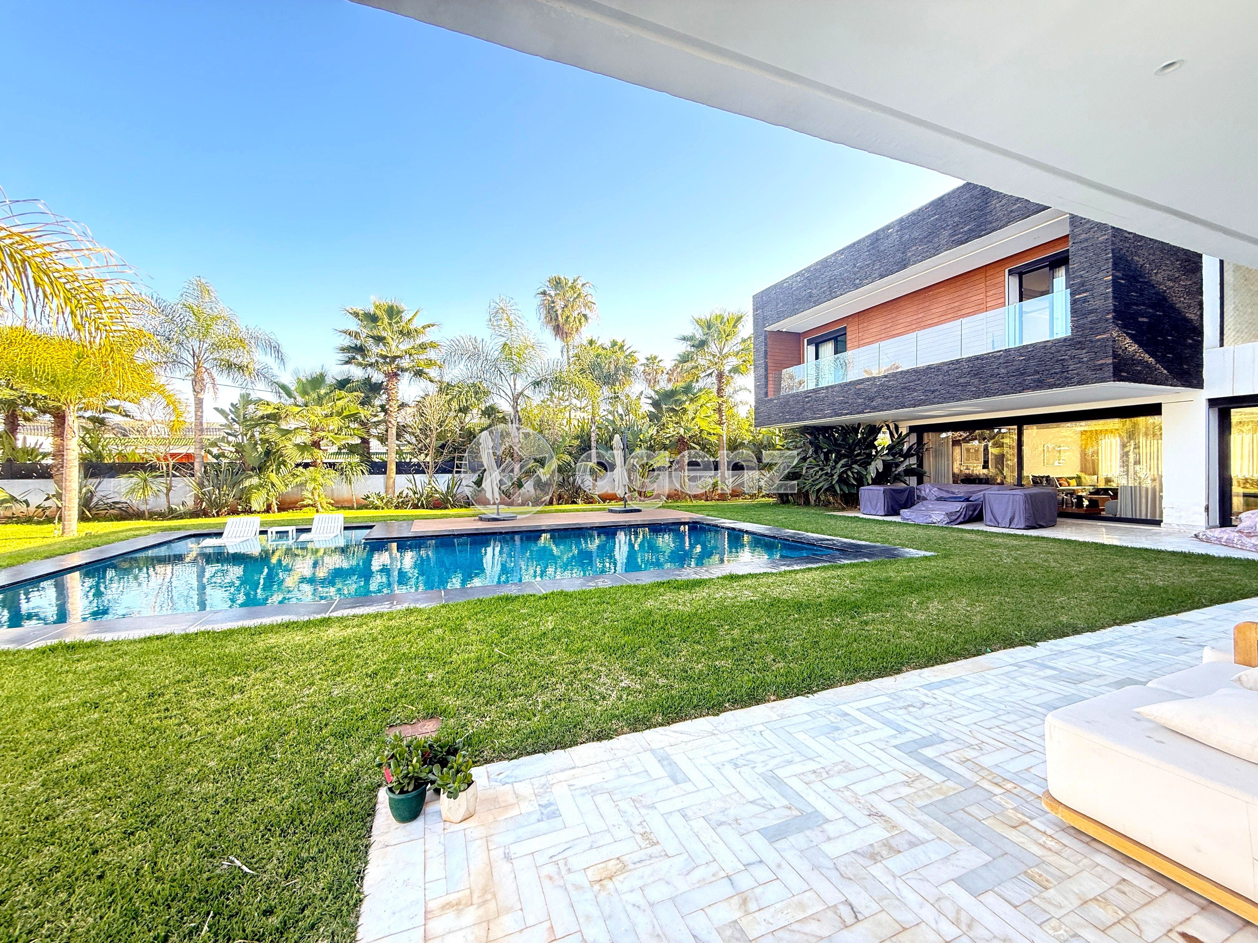 Luxueux Villa de 5 chambres à vendre à Souissi