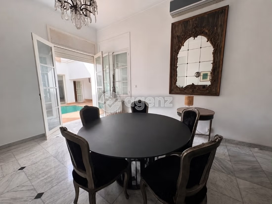 Villa commerciale à louer à l'Oasis — 2