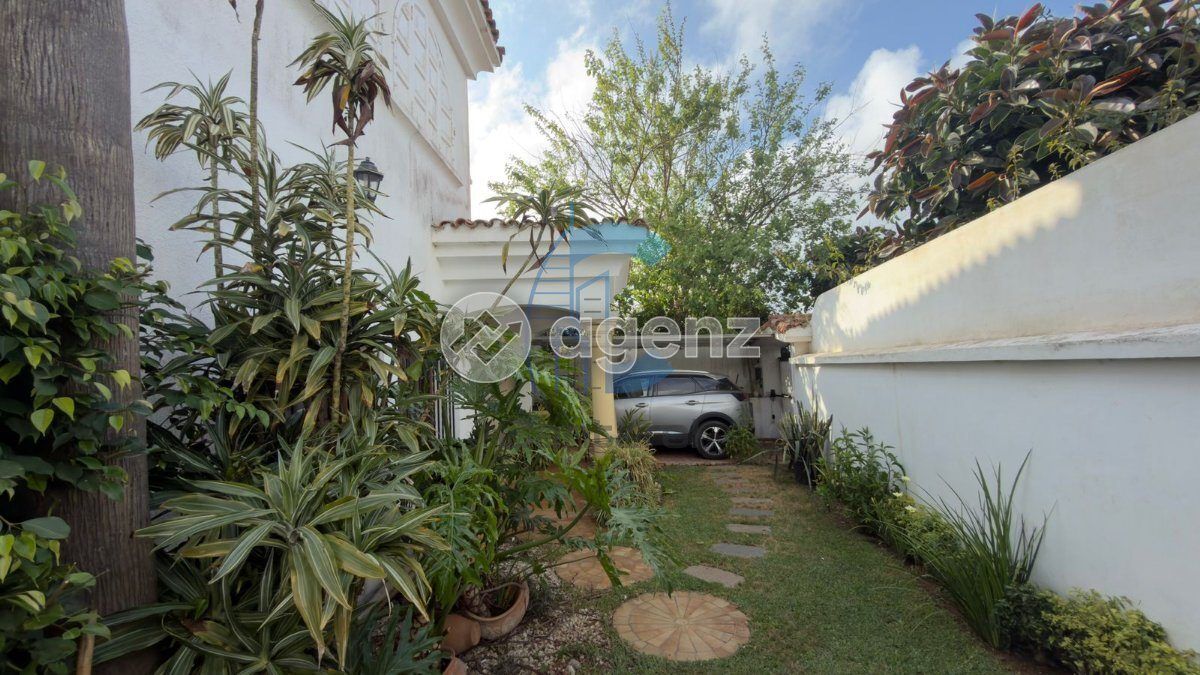 Villa à vendre à Casablanca — 2