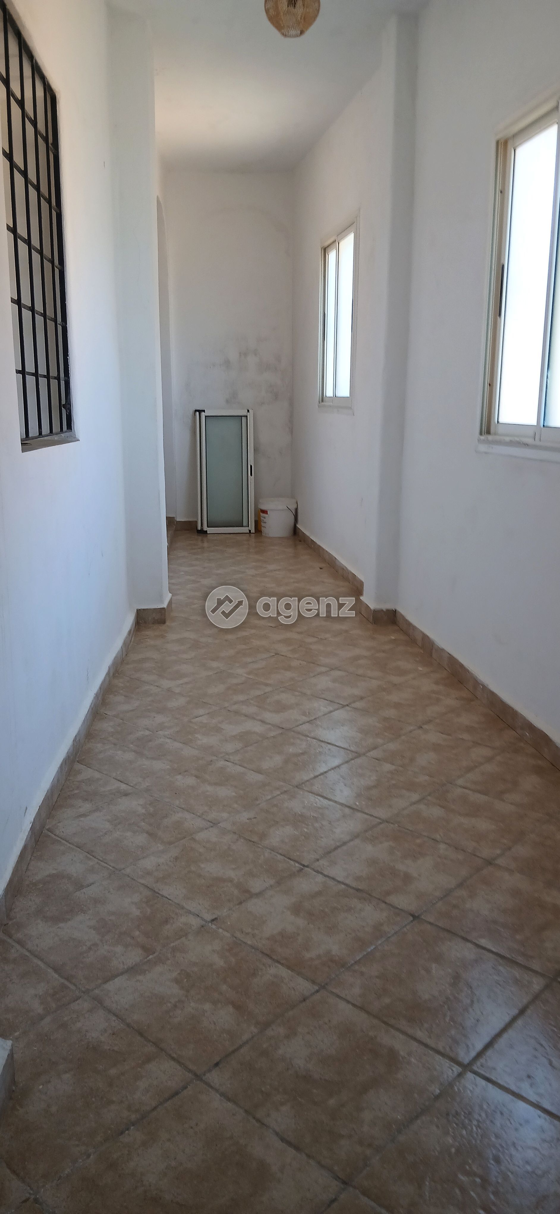Immeuble moderne de 11 pièces à vendre — 5