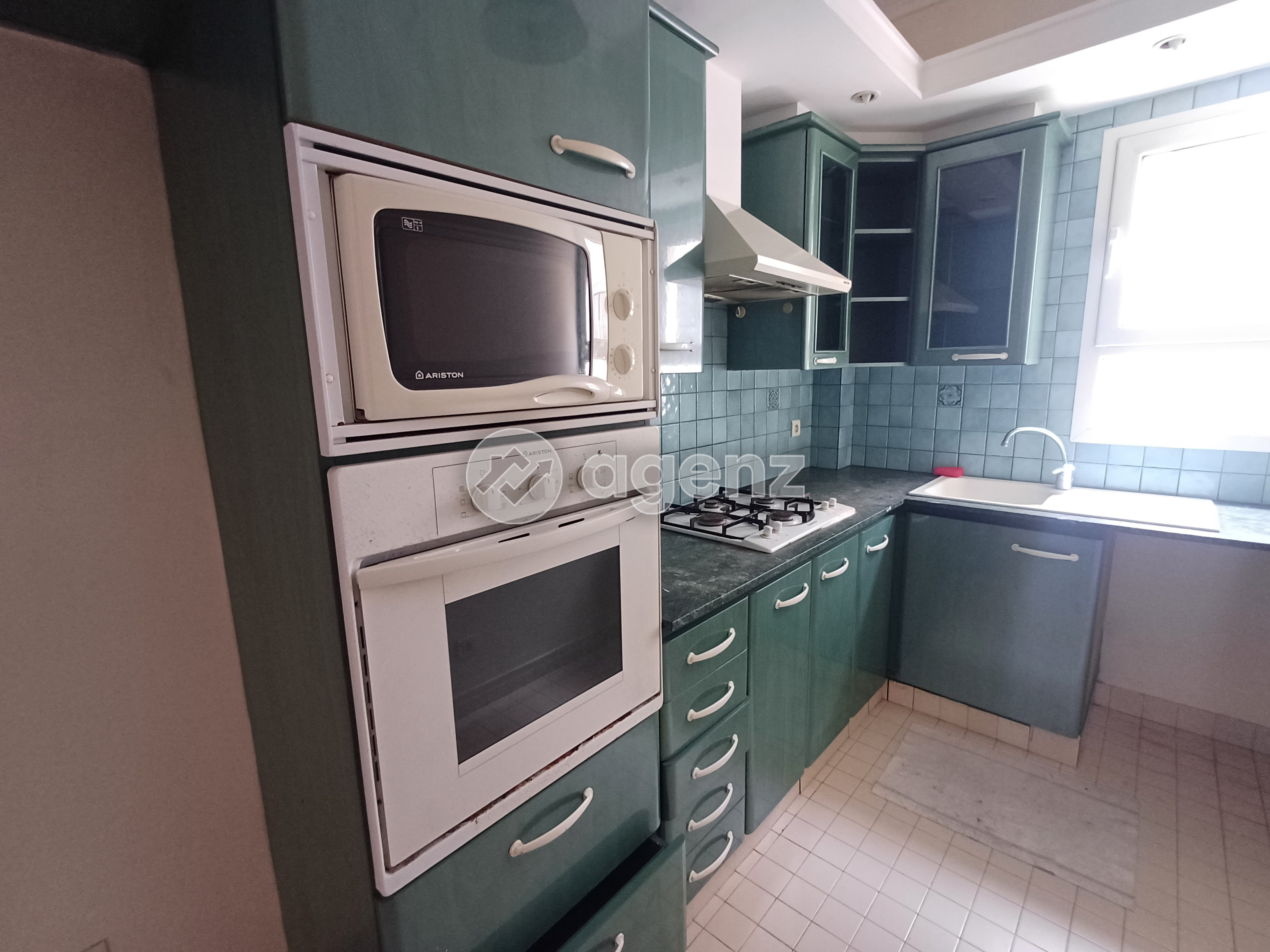 Studio bien situé – Idéal pour un jeune couple — 3