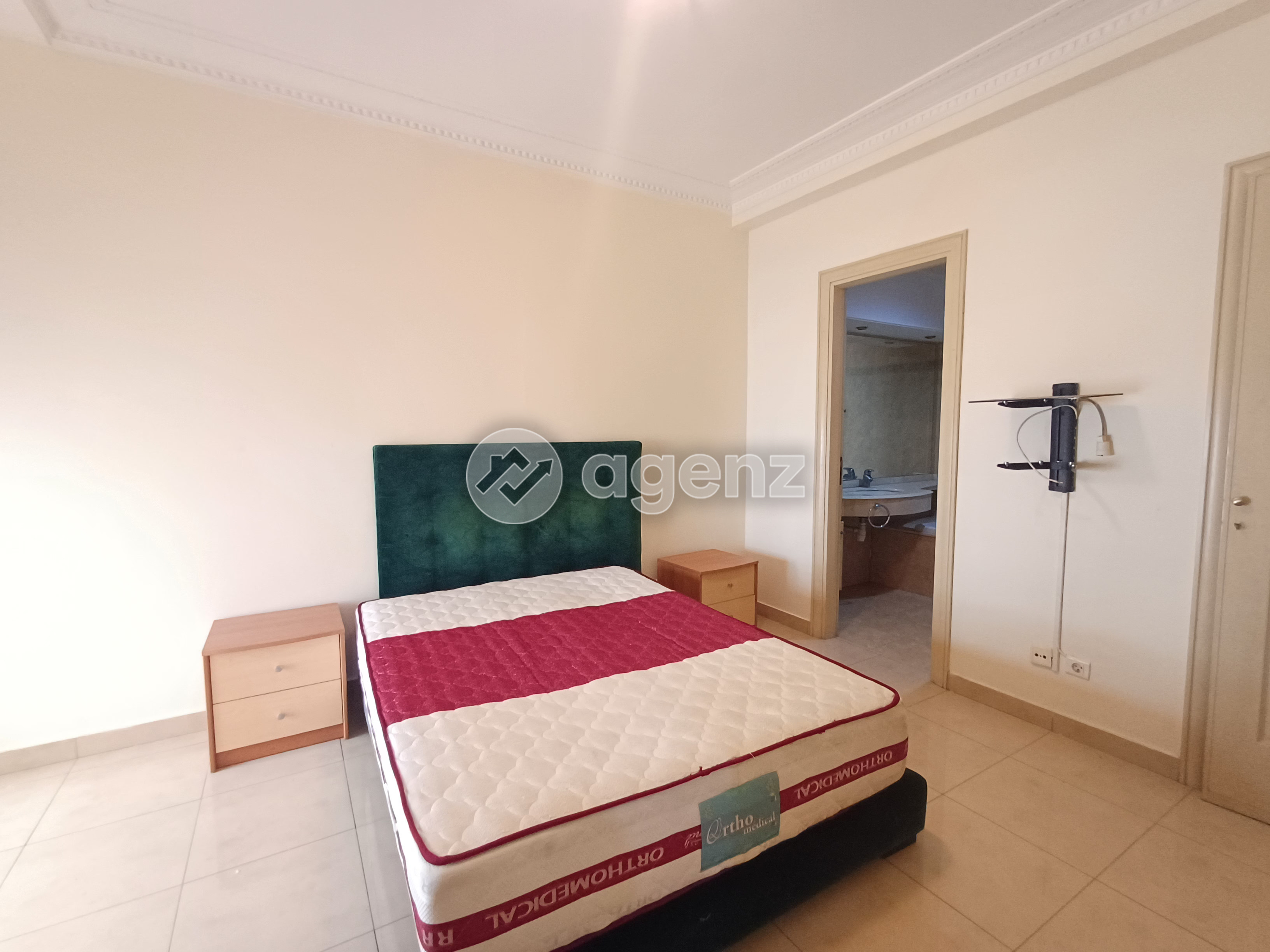 Studio bien situé – Idéal pour un jeune couple — 2