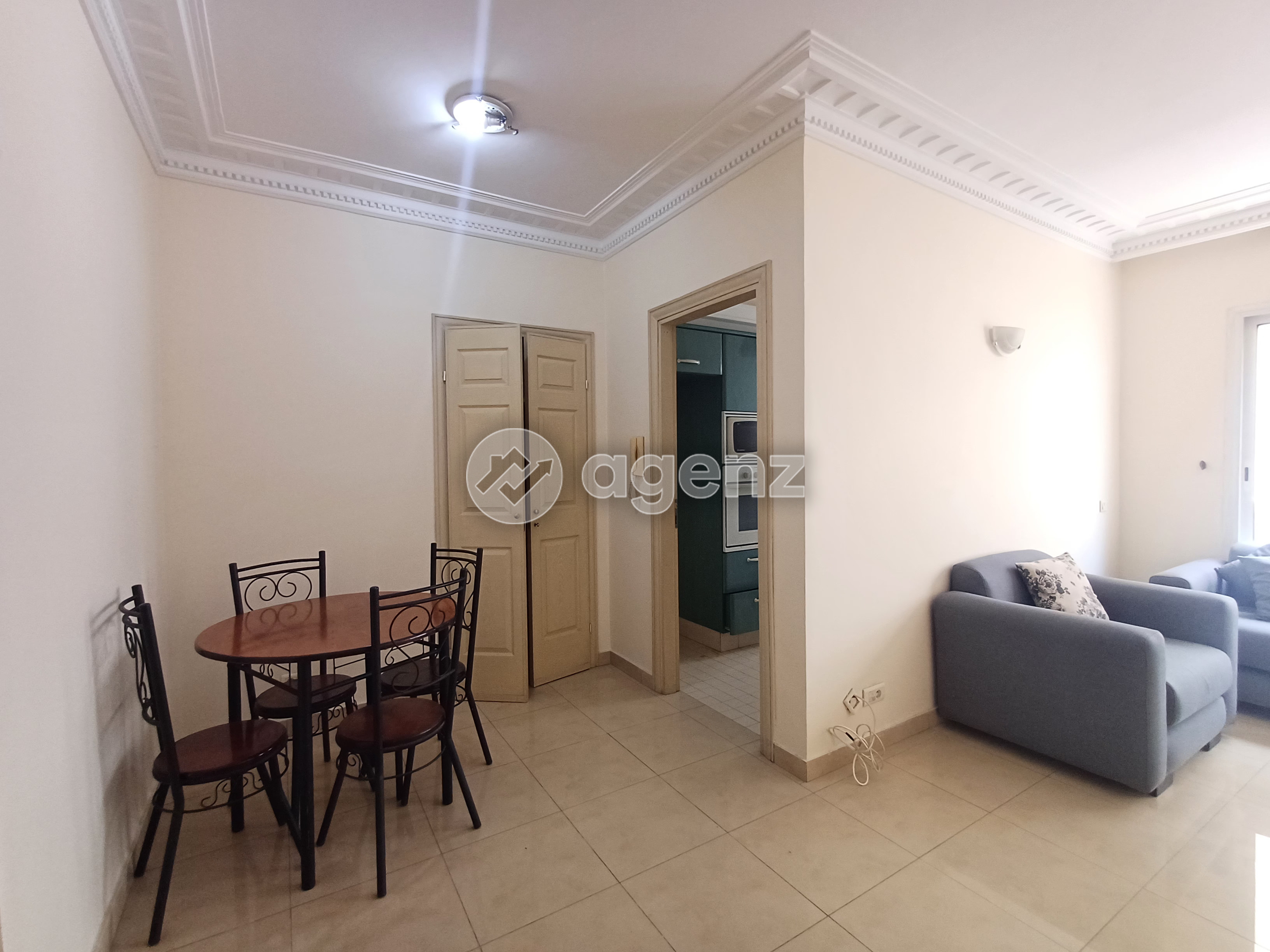 Studio bien situé – Idéal pour un jeune couple — 4