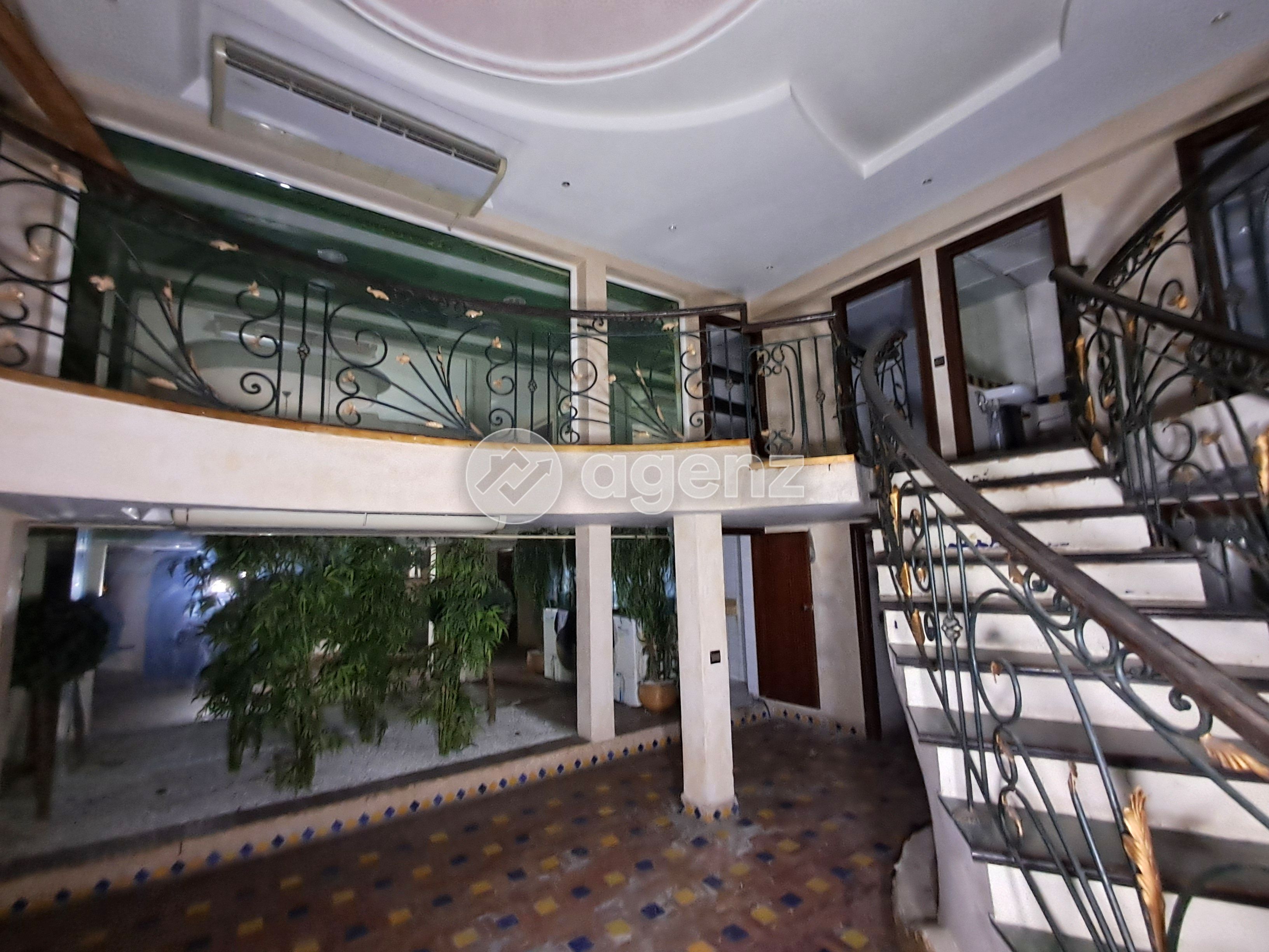 Authentique Commerce à vendre à Moulay Youssef — 3